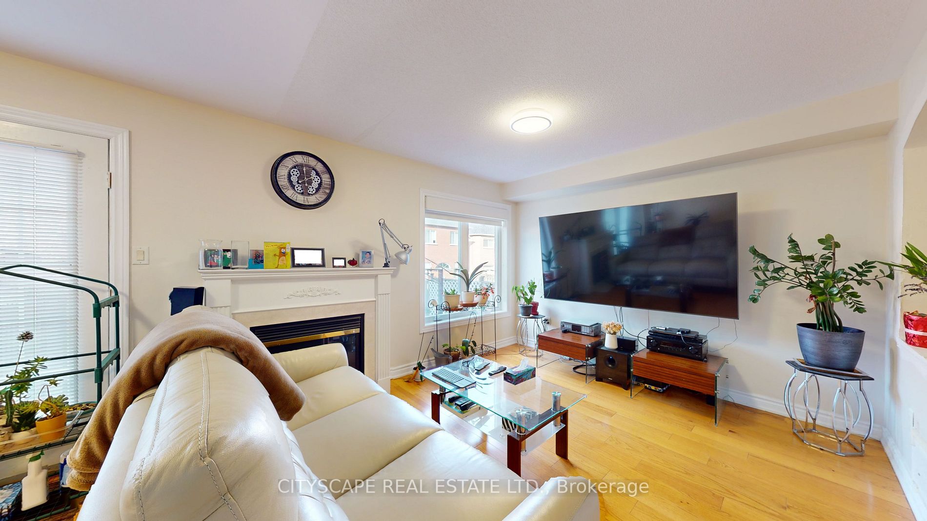 40 Wayside Ave