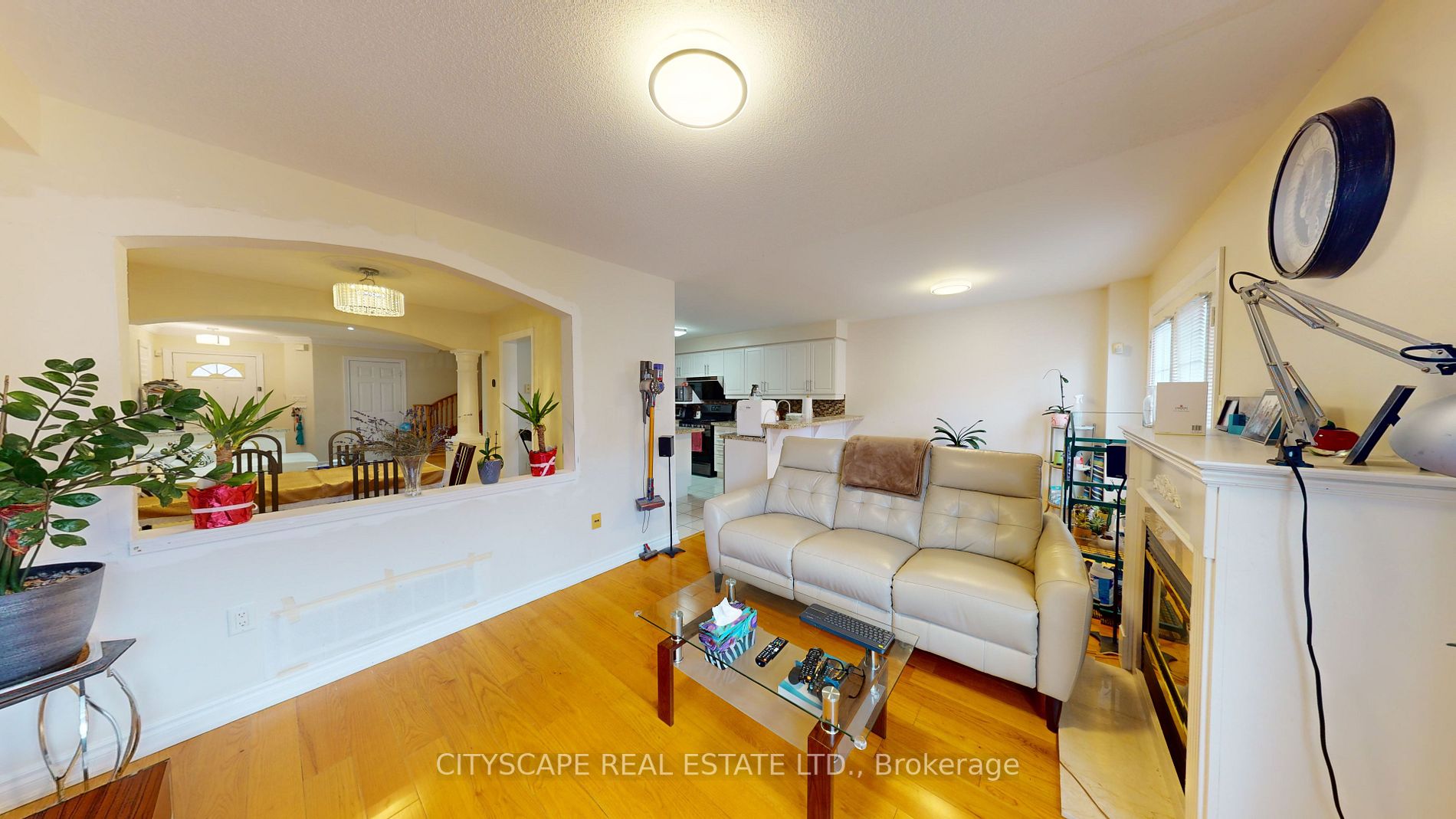 40 Wayside Ave