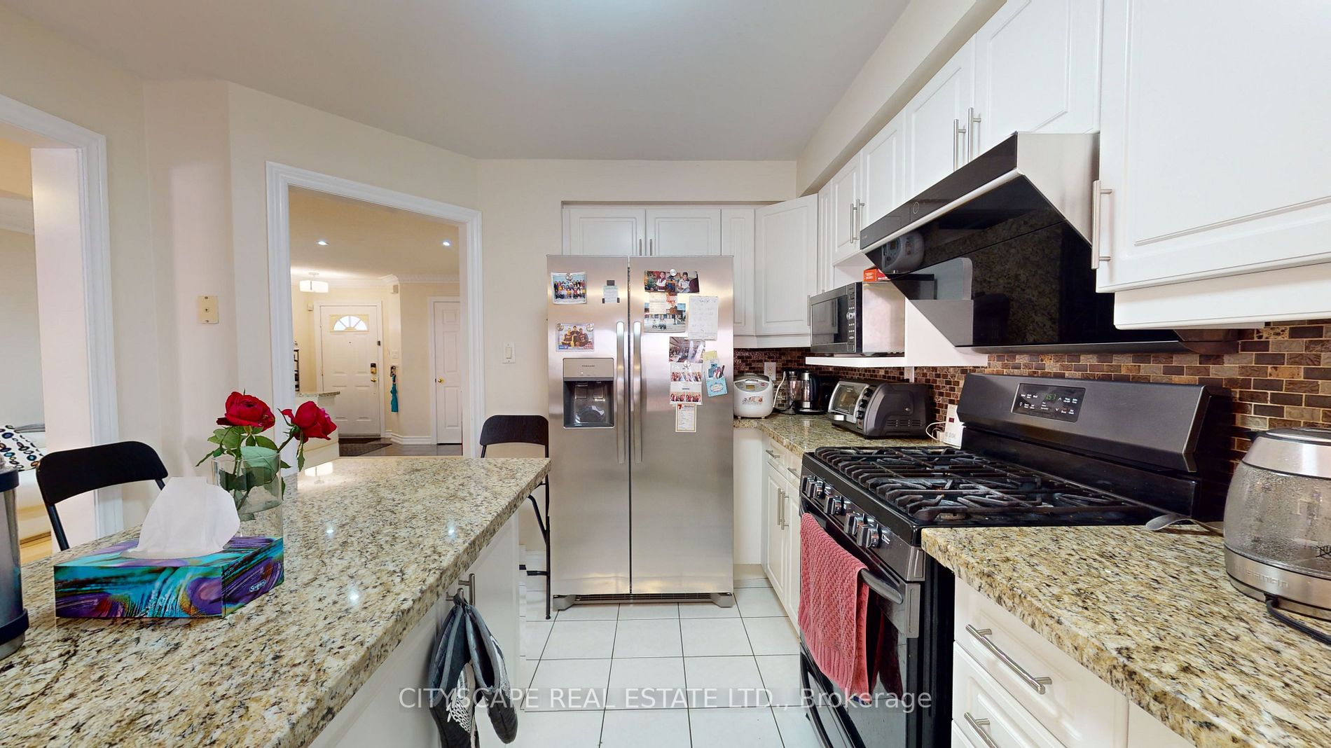40 Wayside Ave