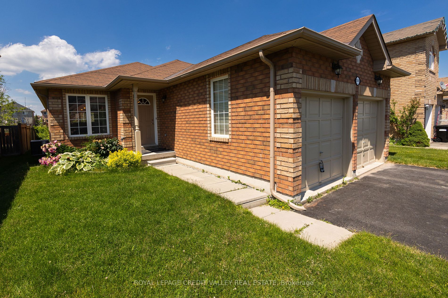 1246 Lowrie St, #Upper