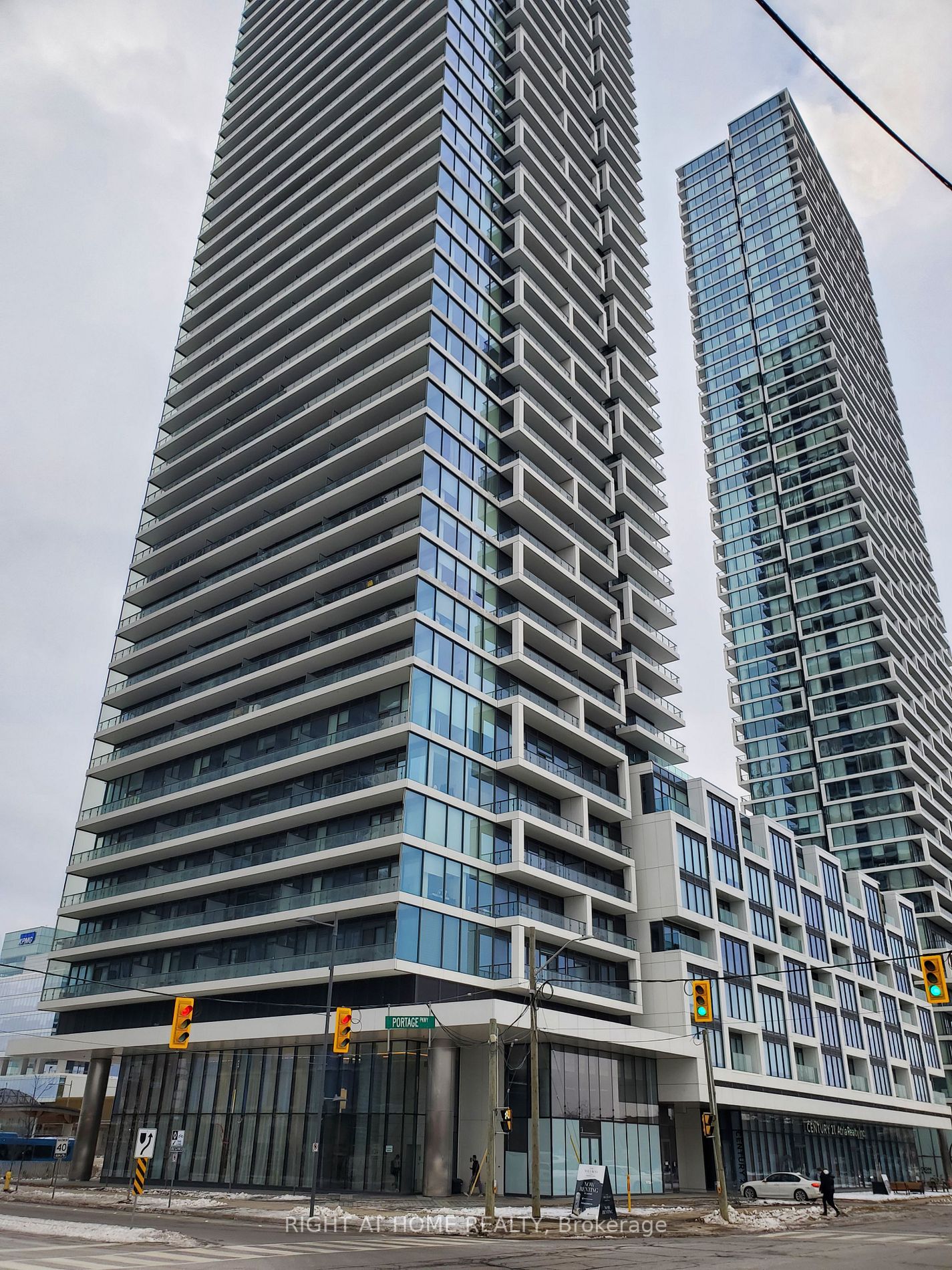 950 Portage Pkwy, #4701