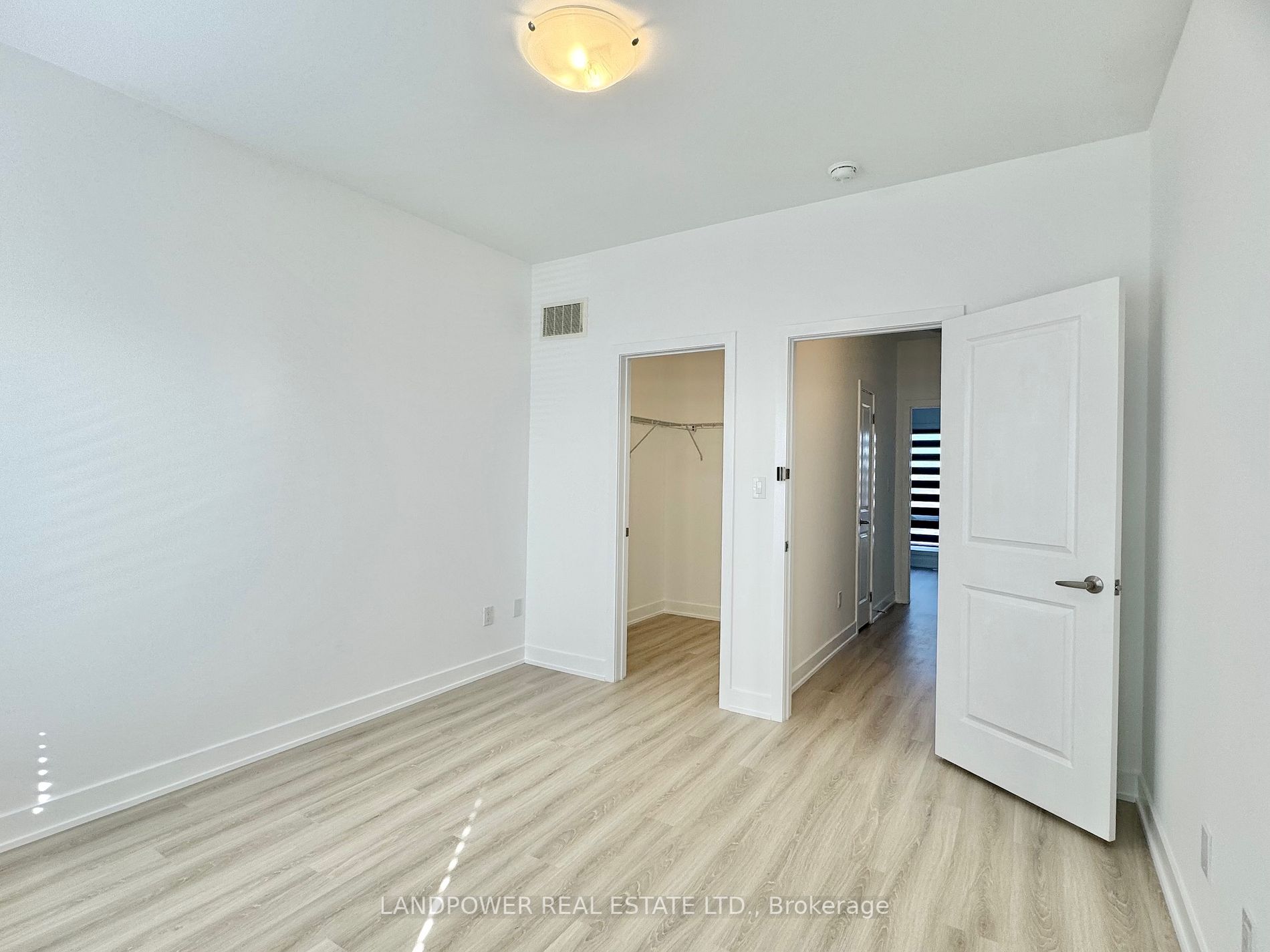 6 Carpaccio Ave