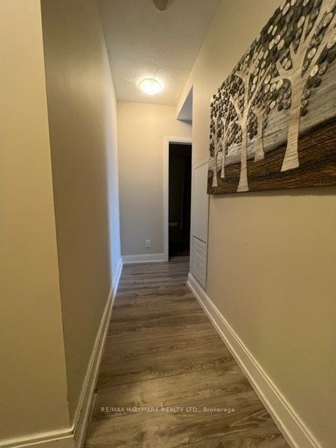 9600 Yonge St, #1711