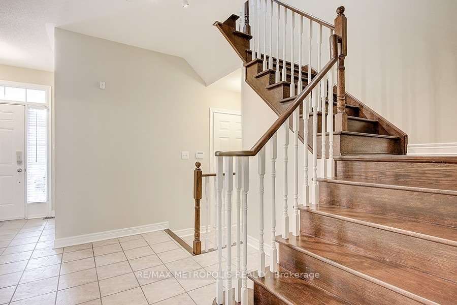 63 Landwood Ave