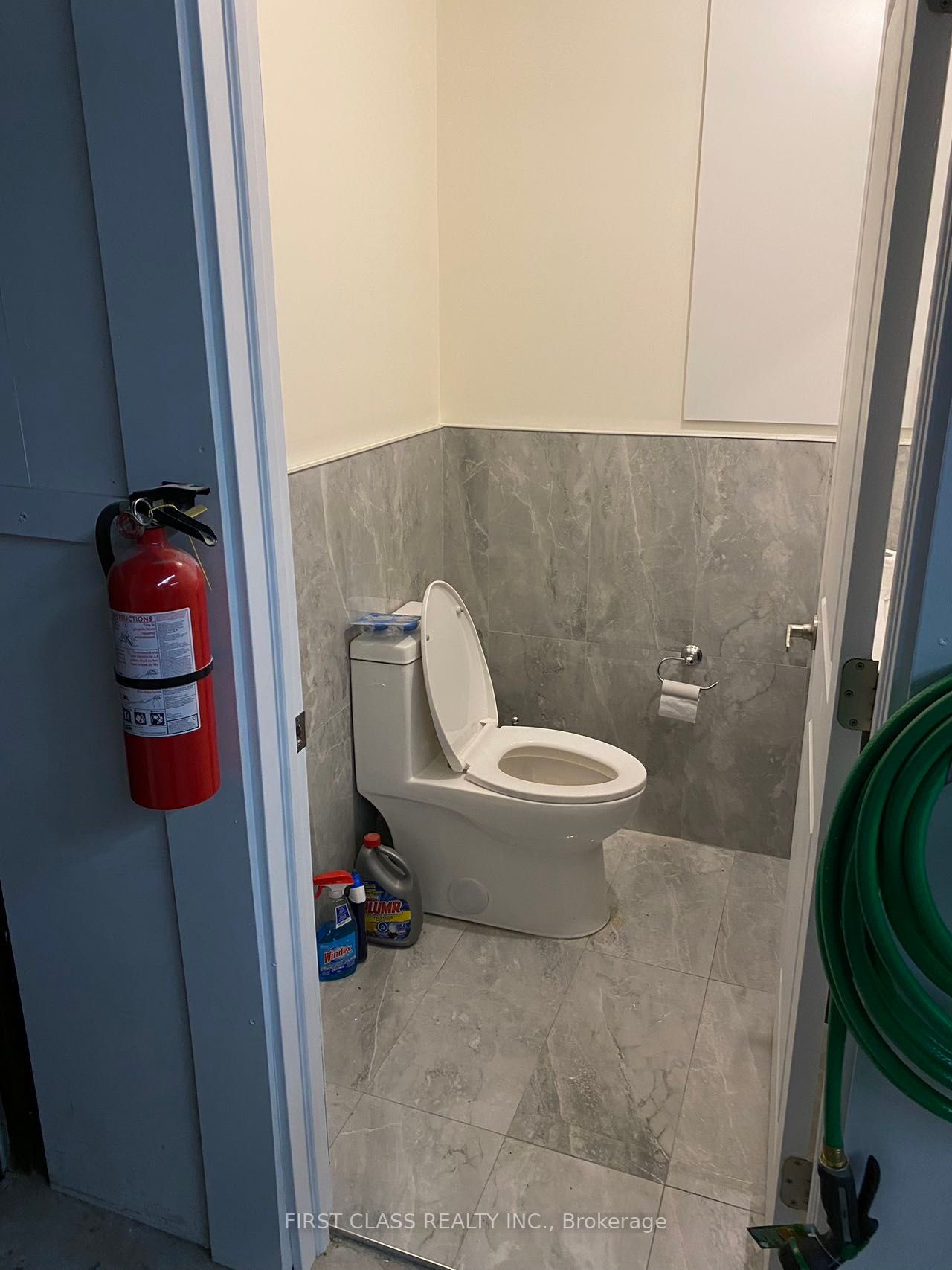 570 Hood Rd, #5