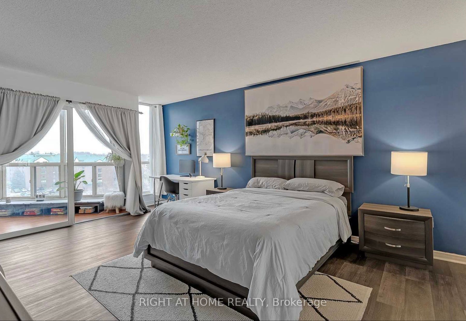 309 Major Mackenzie Dr E, #1014