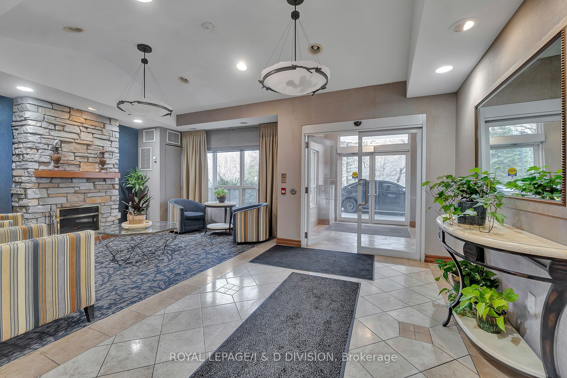 900 Bogart Mill Tr, #111