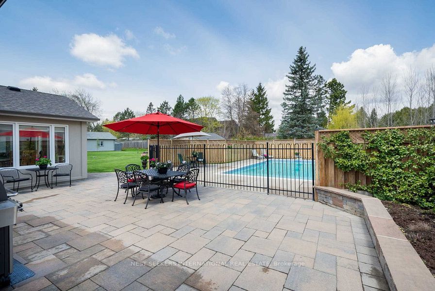 246 Patricia Dr