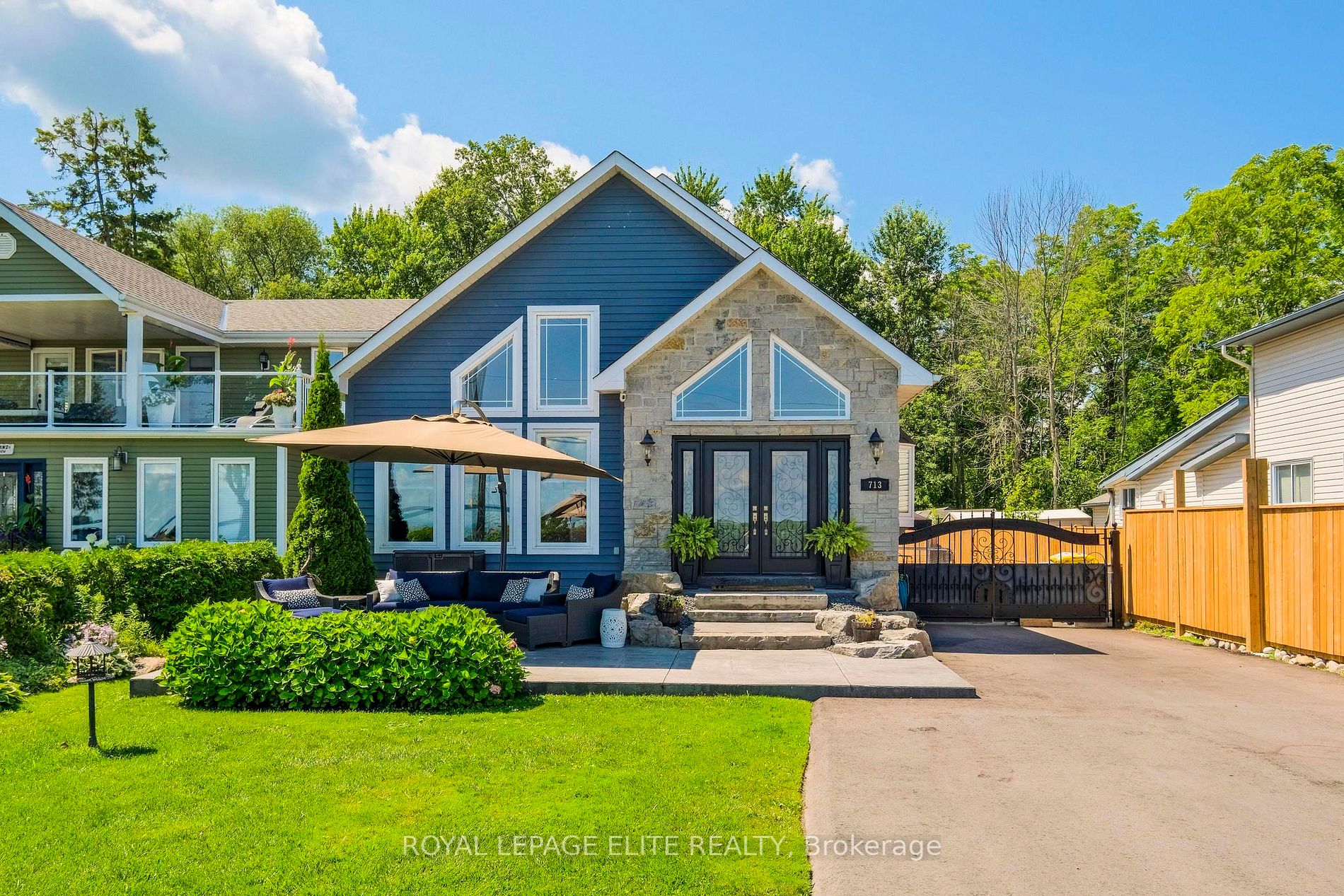 713 Lake Dr E