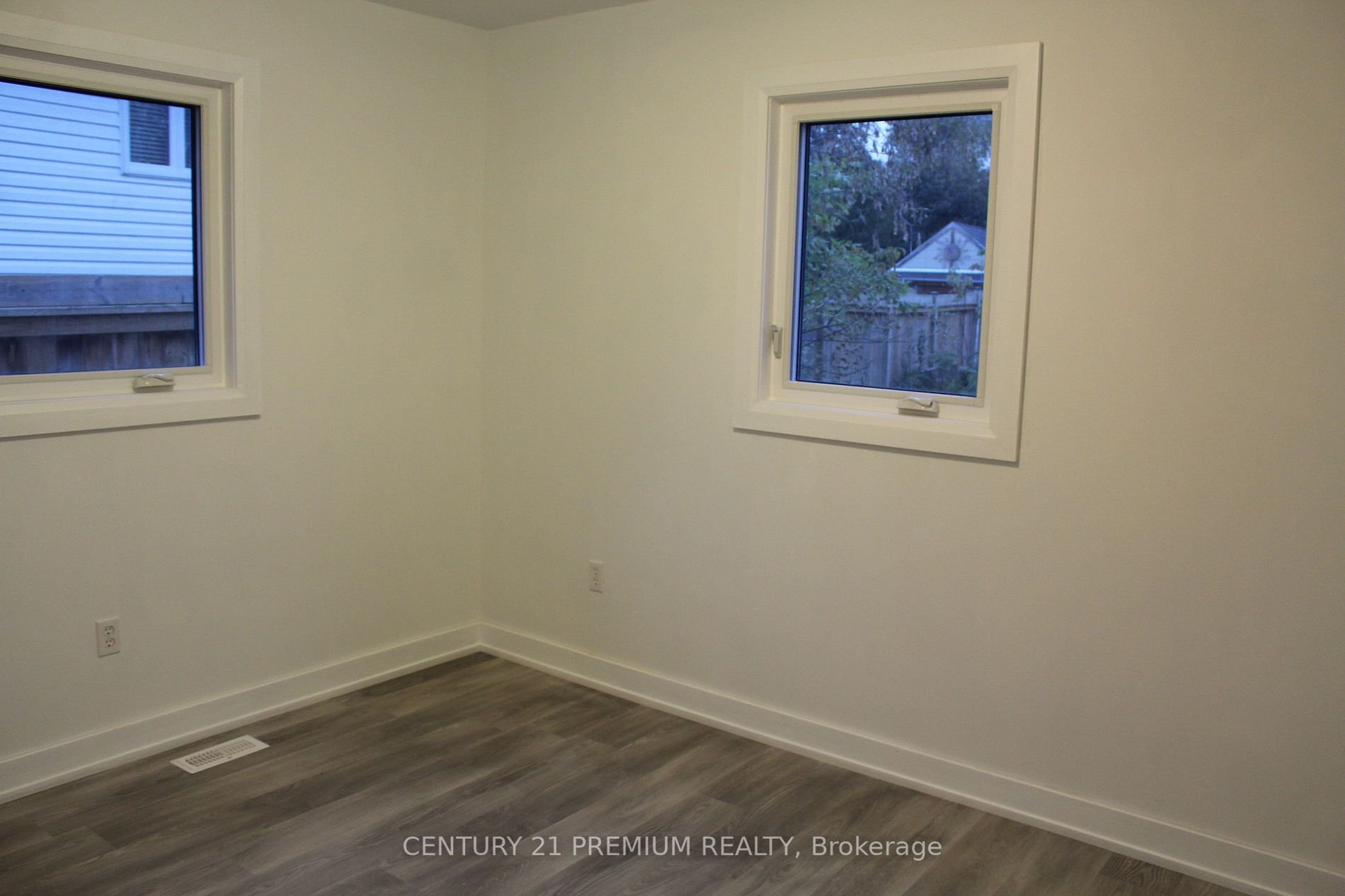 2134 Willard Ave