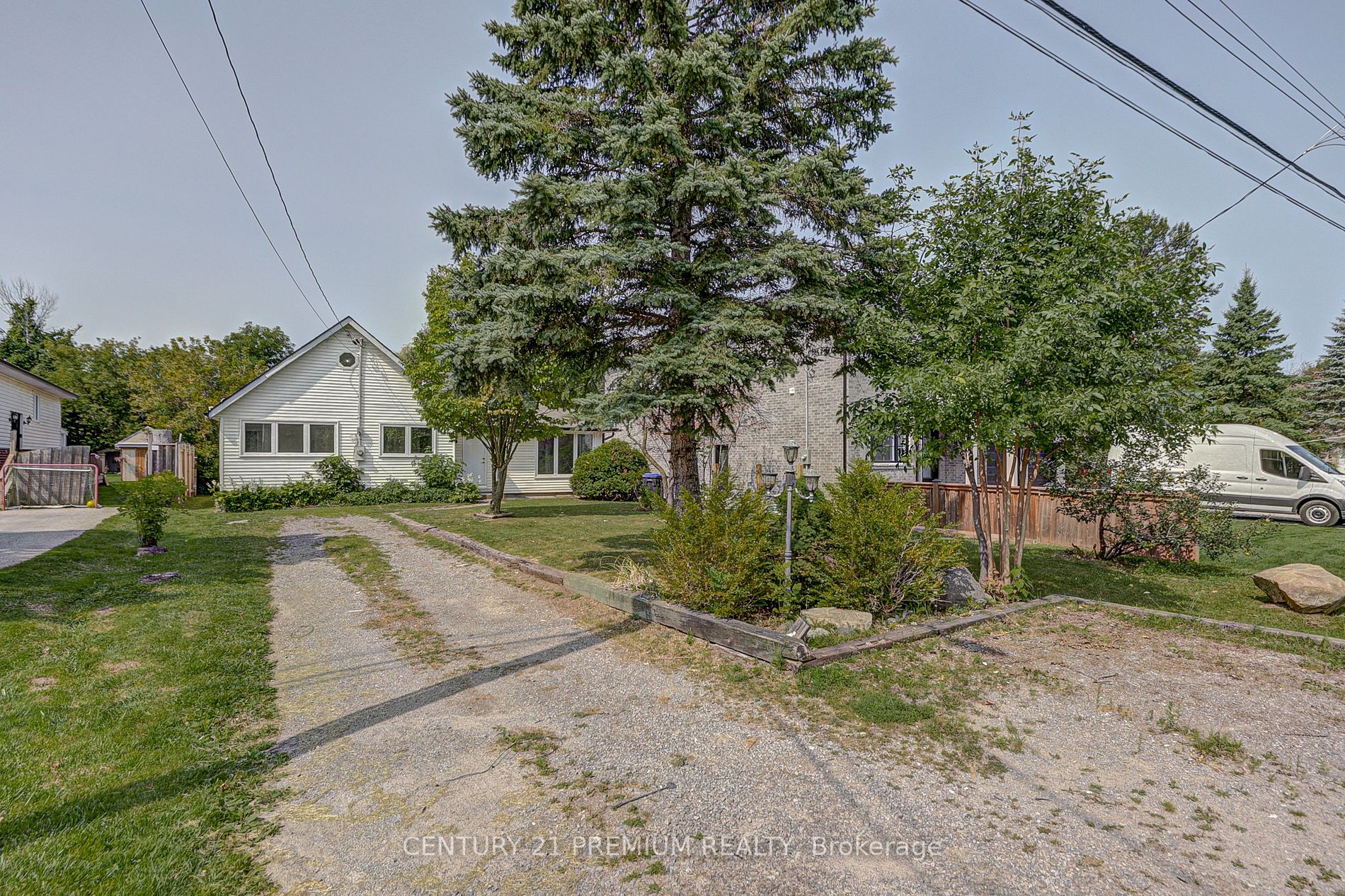2134 Willard Ave