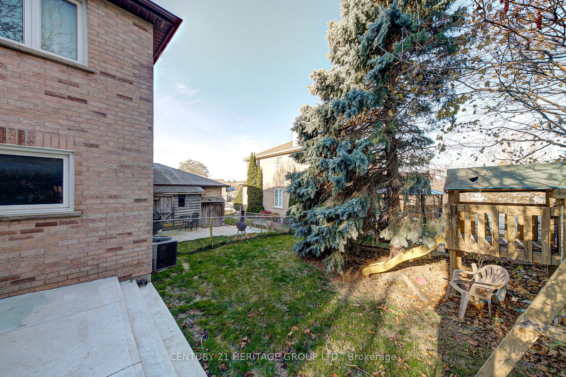 8 Tower Crt