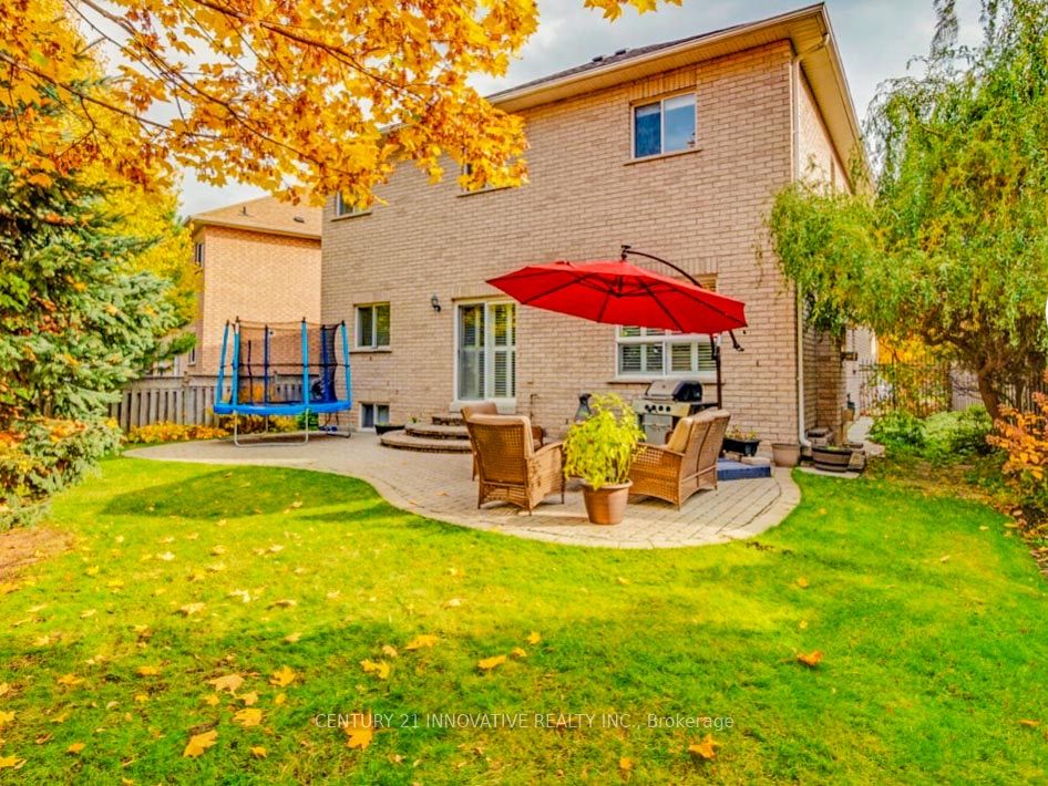 40 Norbury Dr