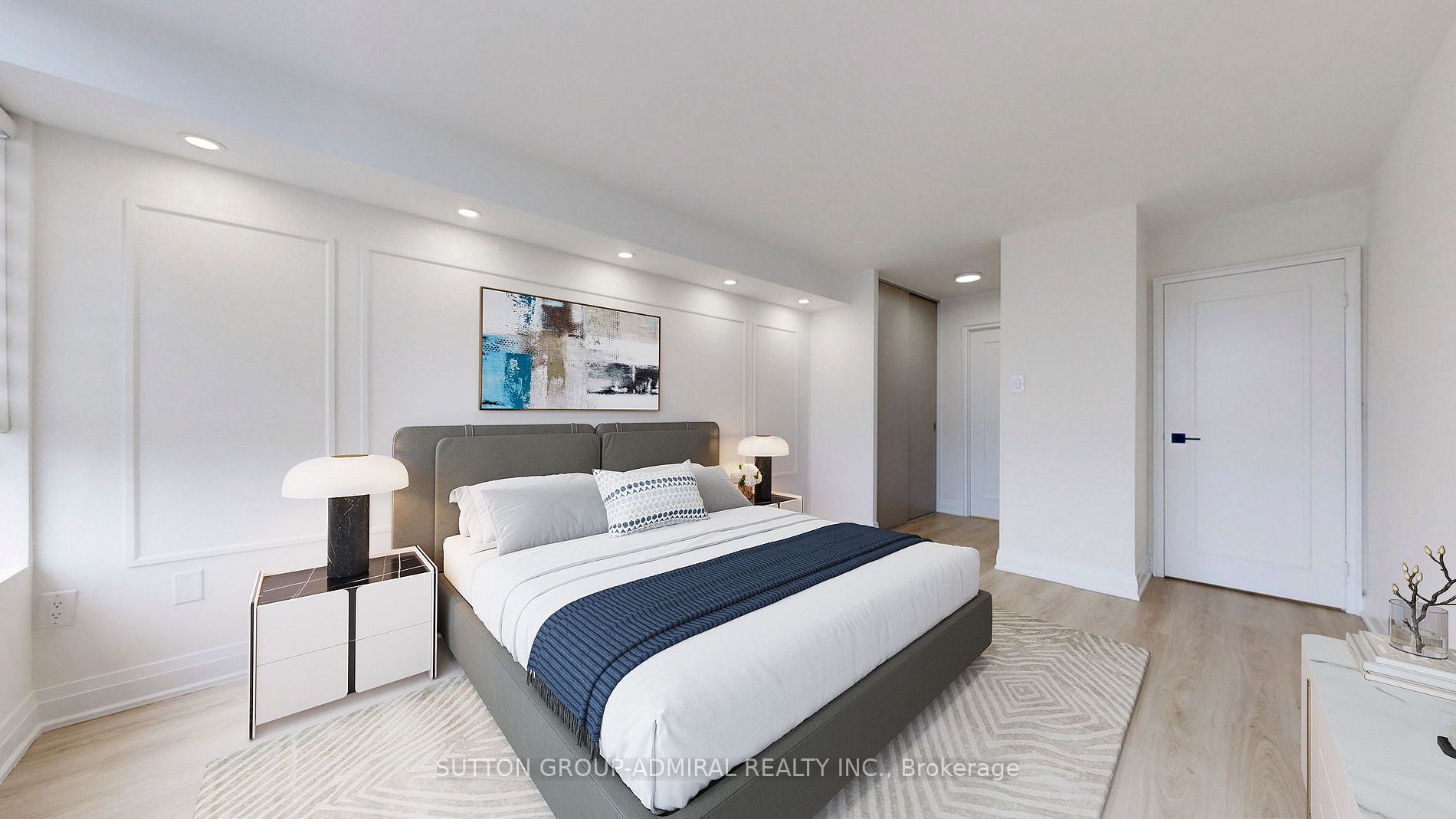 7460 Bathurst St, #706