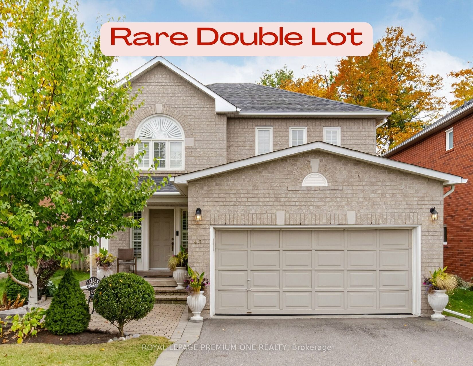 49 Pine Hollow Cres