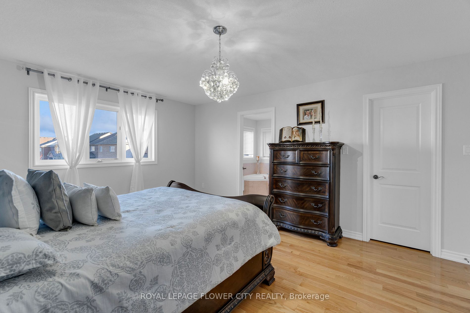 8 Morrison Ave