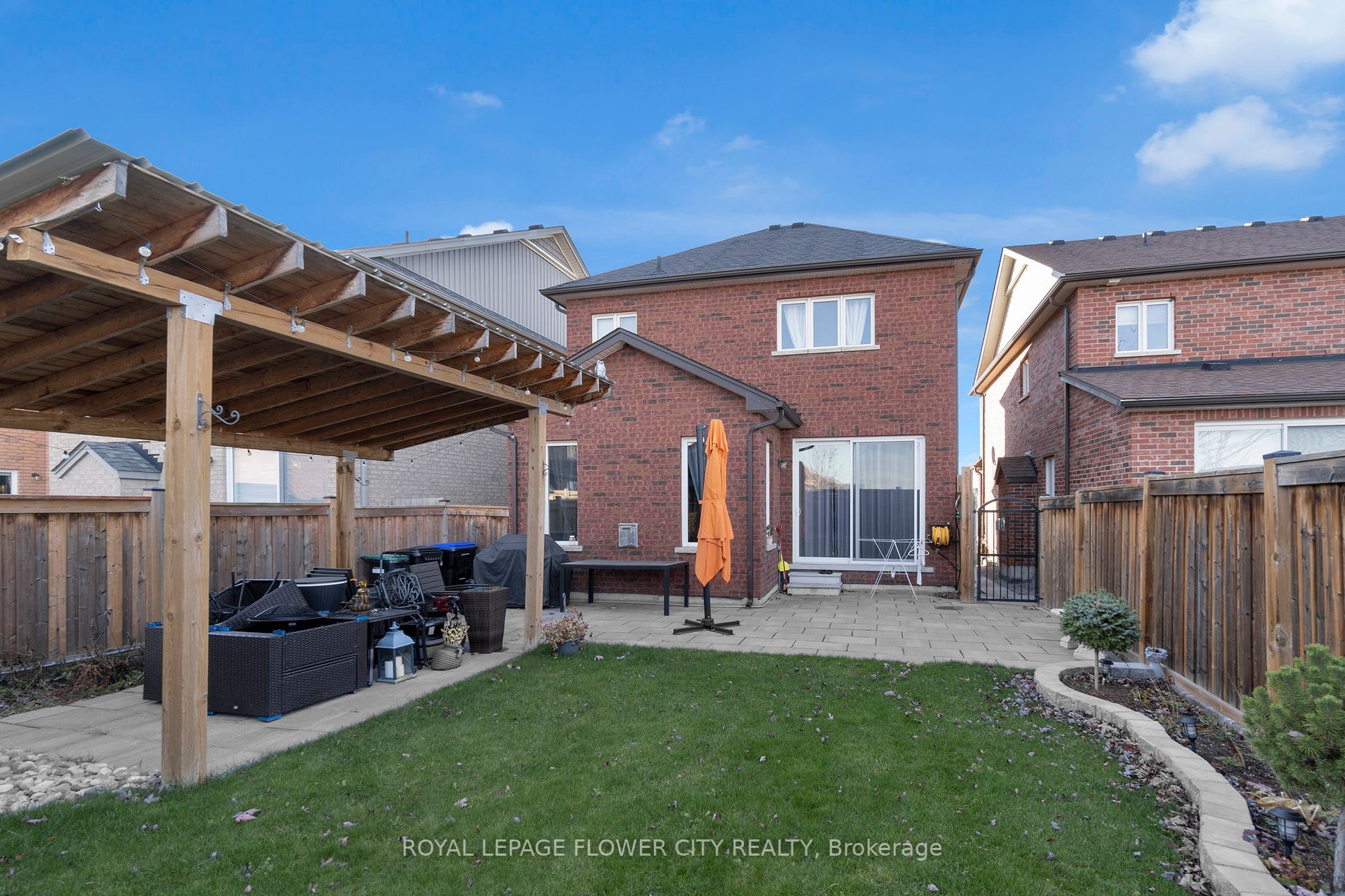 8 Morrison Ave