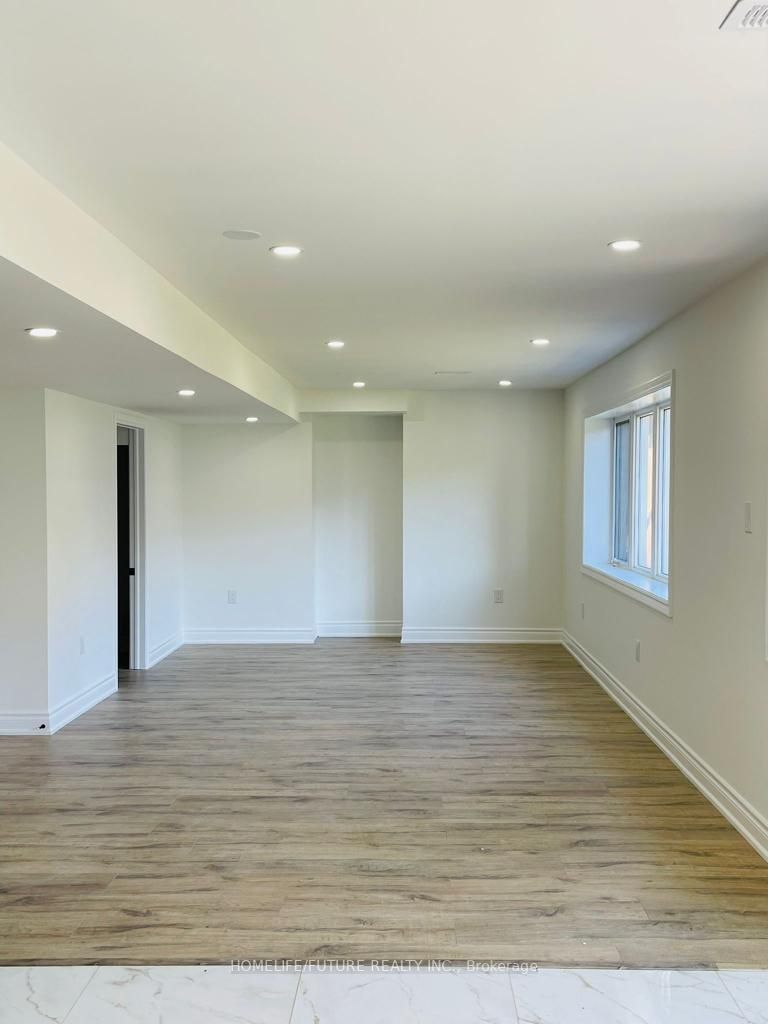 1073 Langford Blvd, #Bsmt