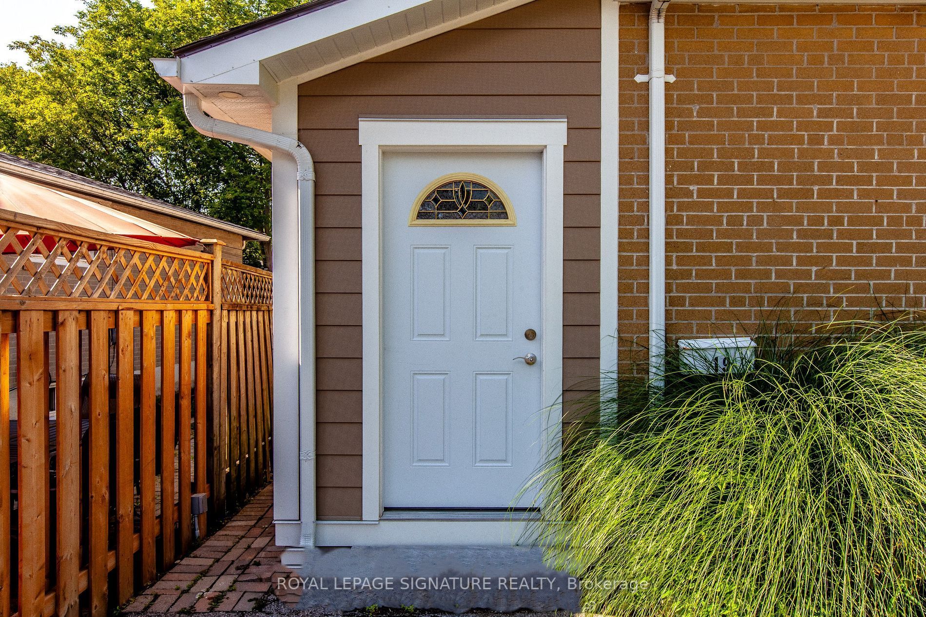 19 Davidson Rd