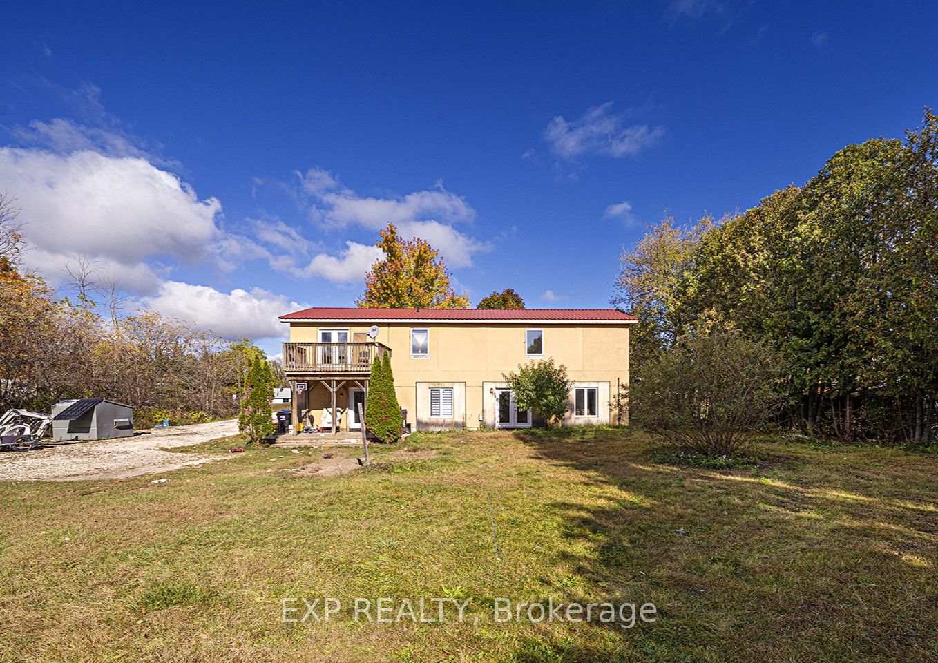 390 Mill St