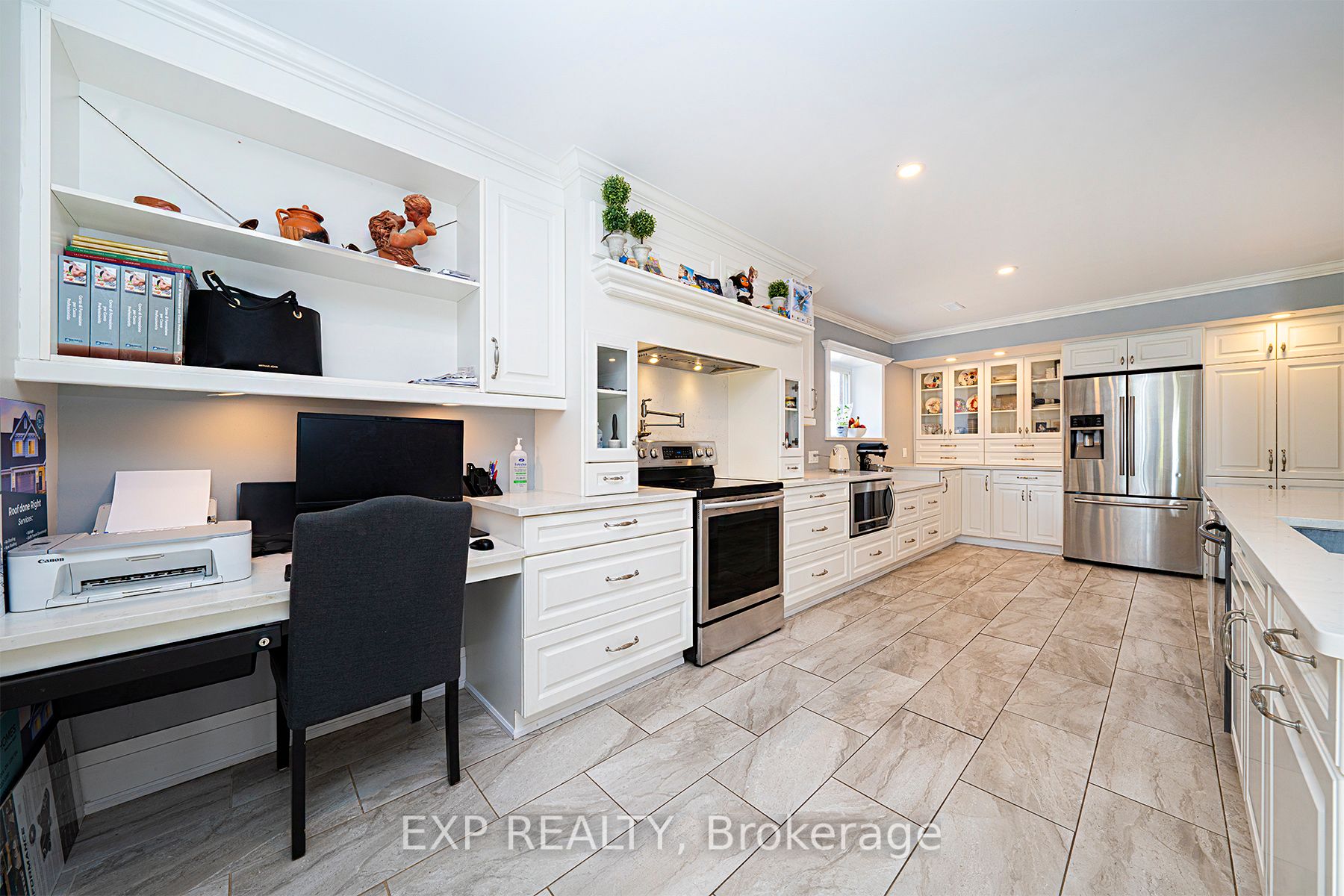 390 Mill St