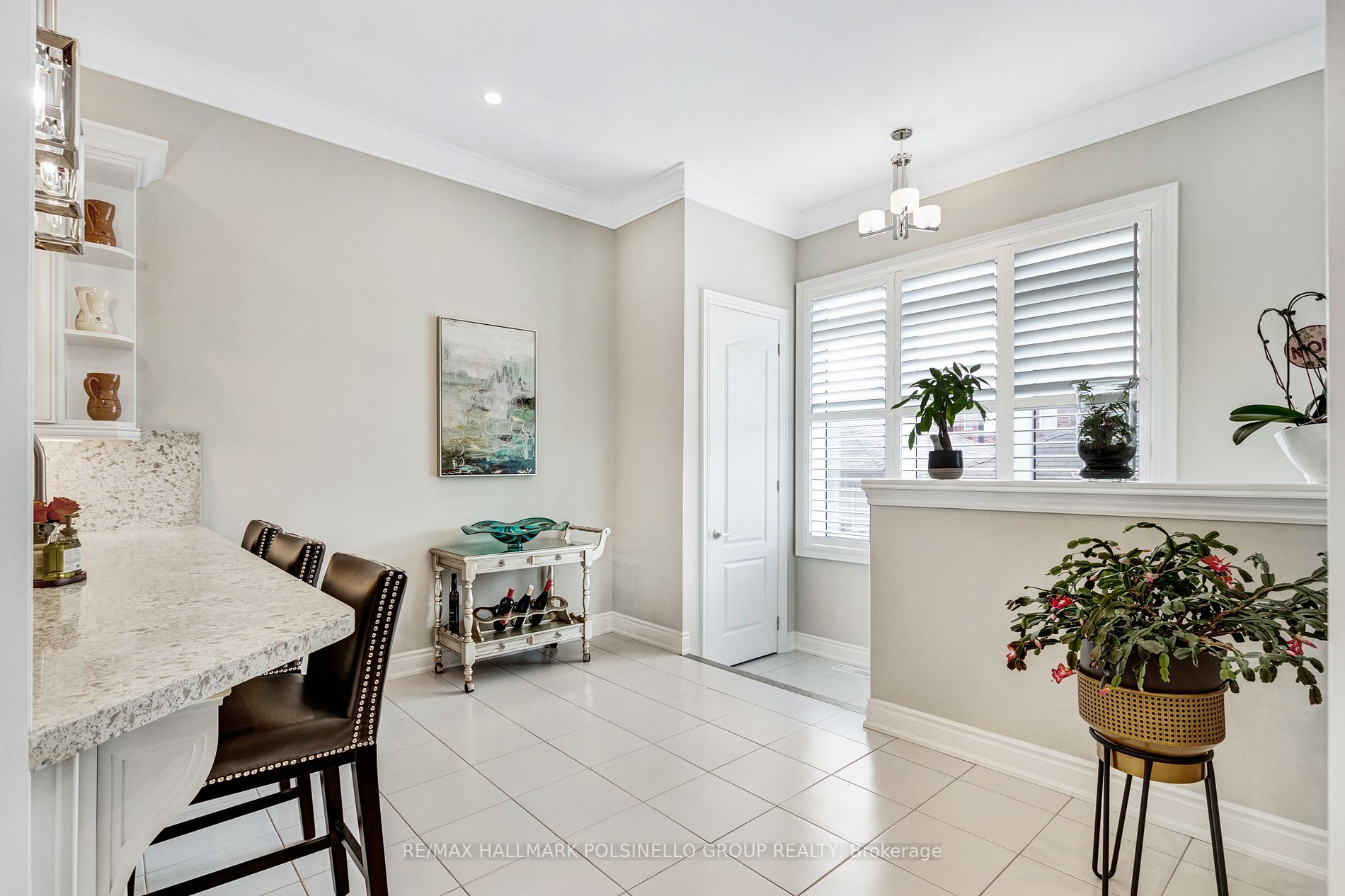 241 Paradelle Dr