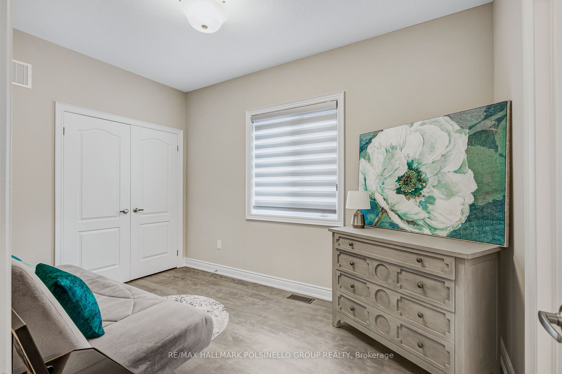 241 Paradelle Dr