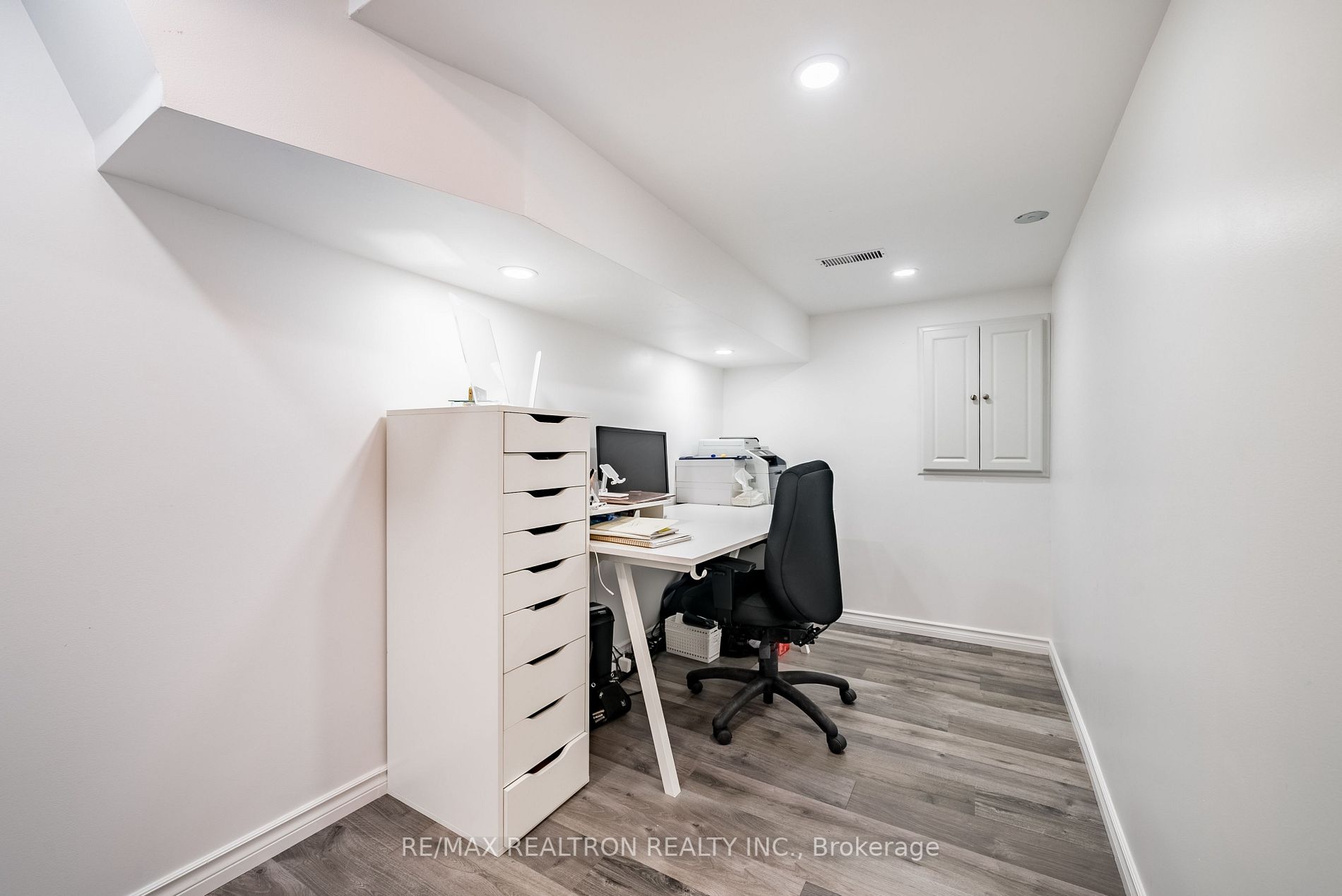 19 Lodestone Lane