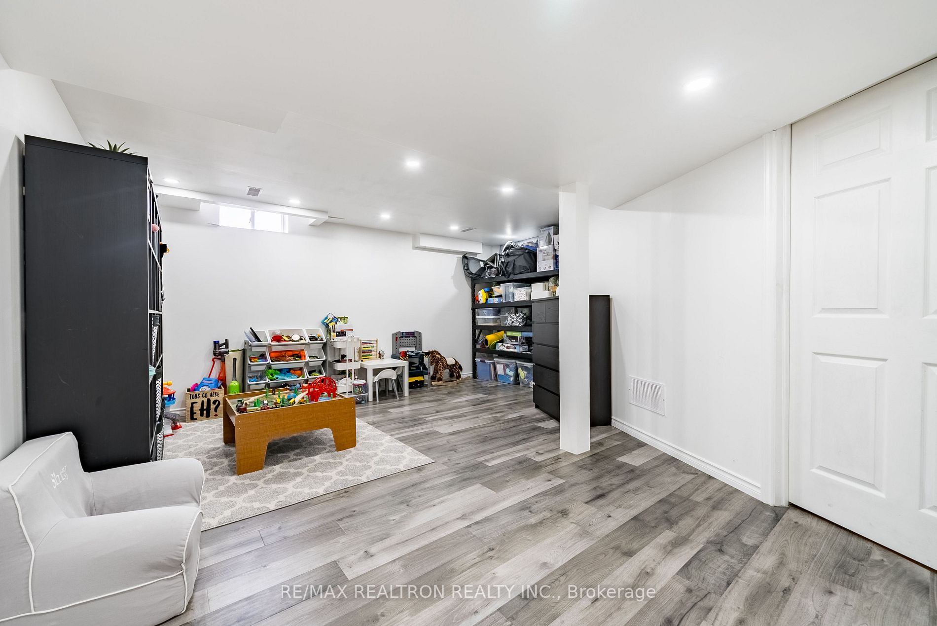 19 Lodestone Lane