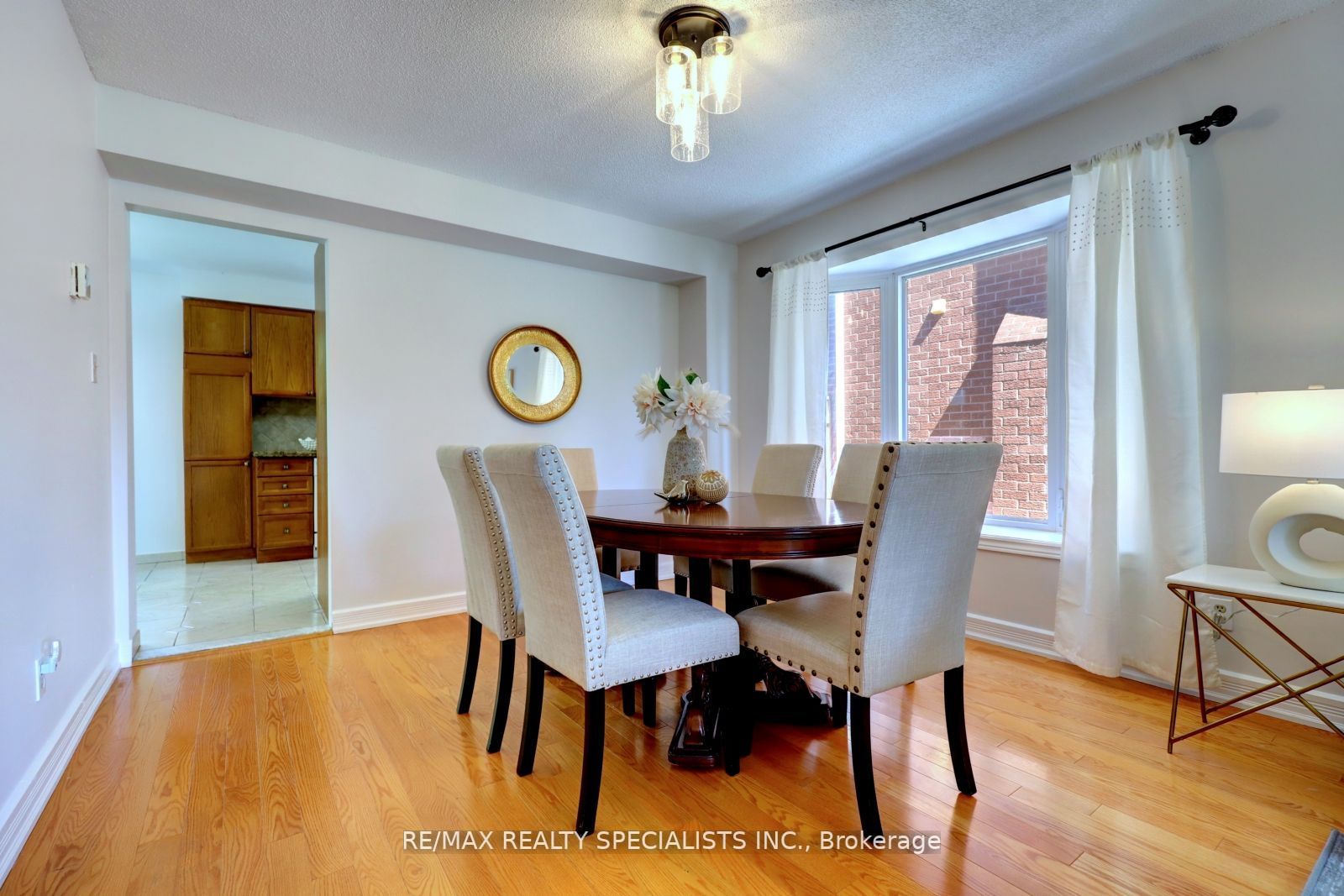 34 Brillinger St