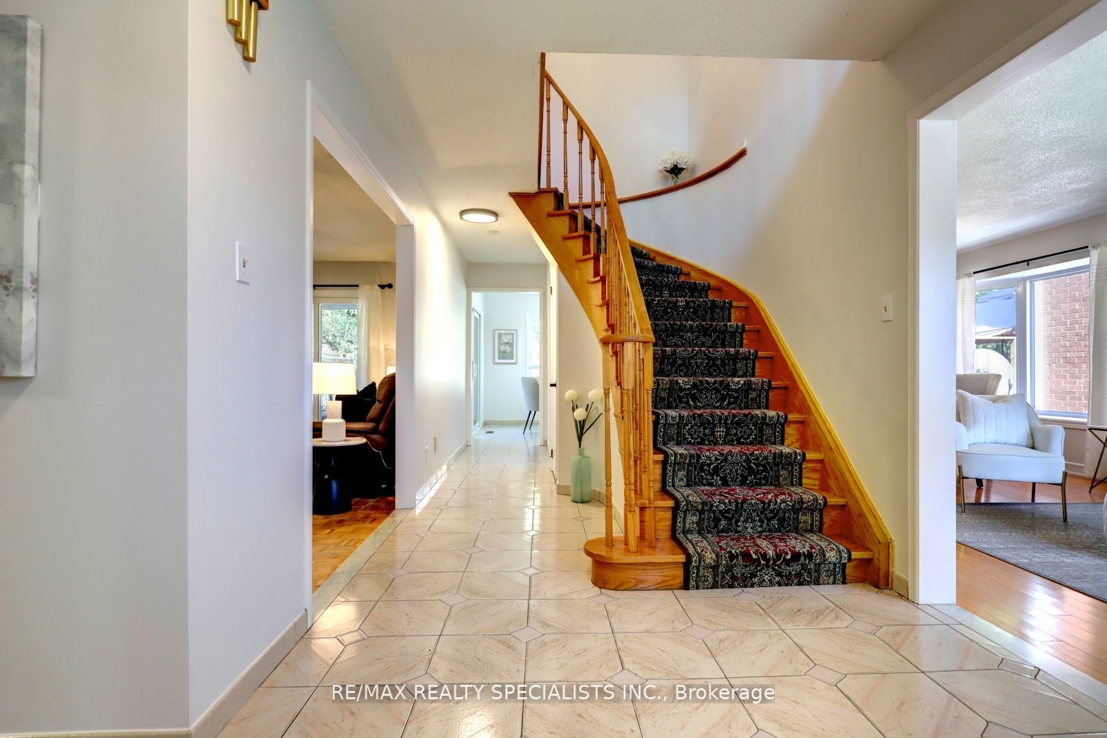 34 Brillinger St