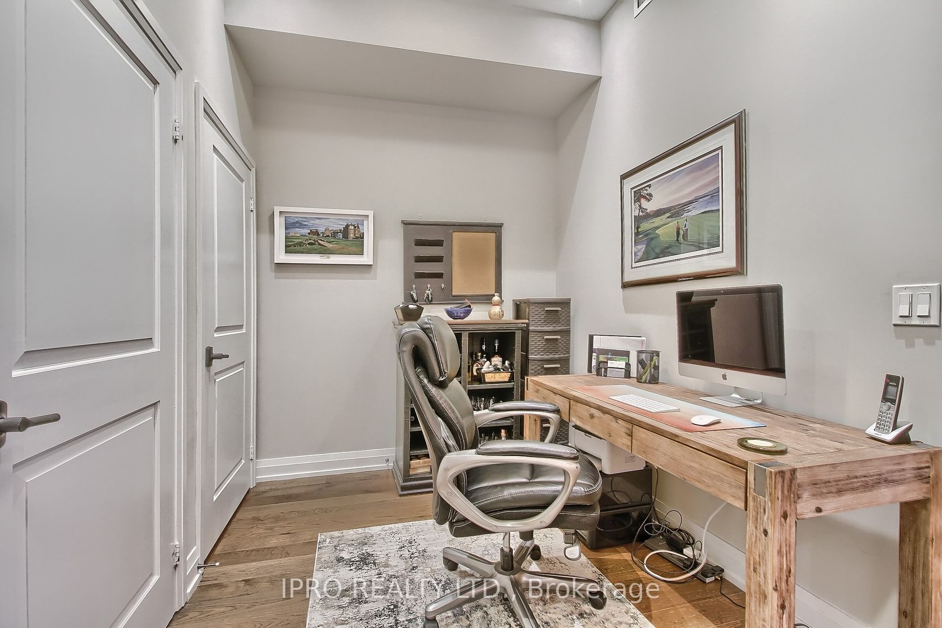 555 William Graham Dr, #441