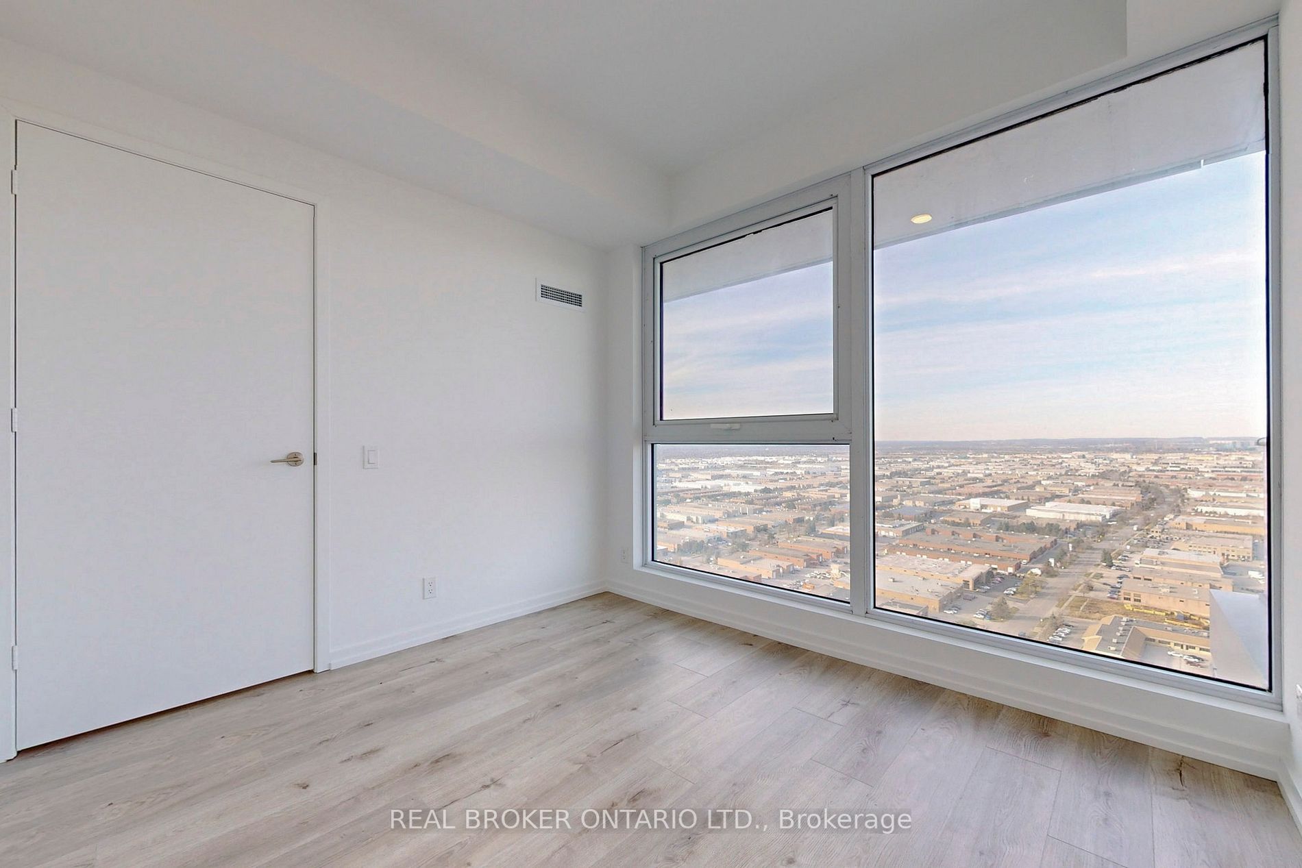1000 Portage Pkwy, #3312