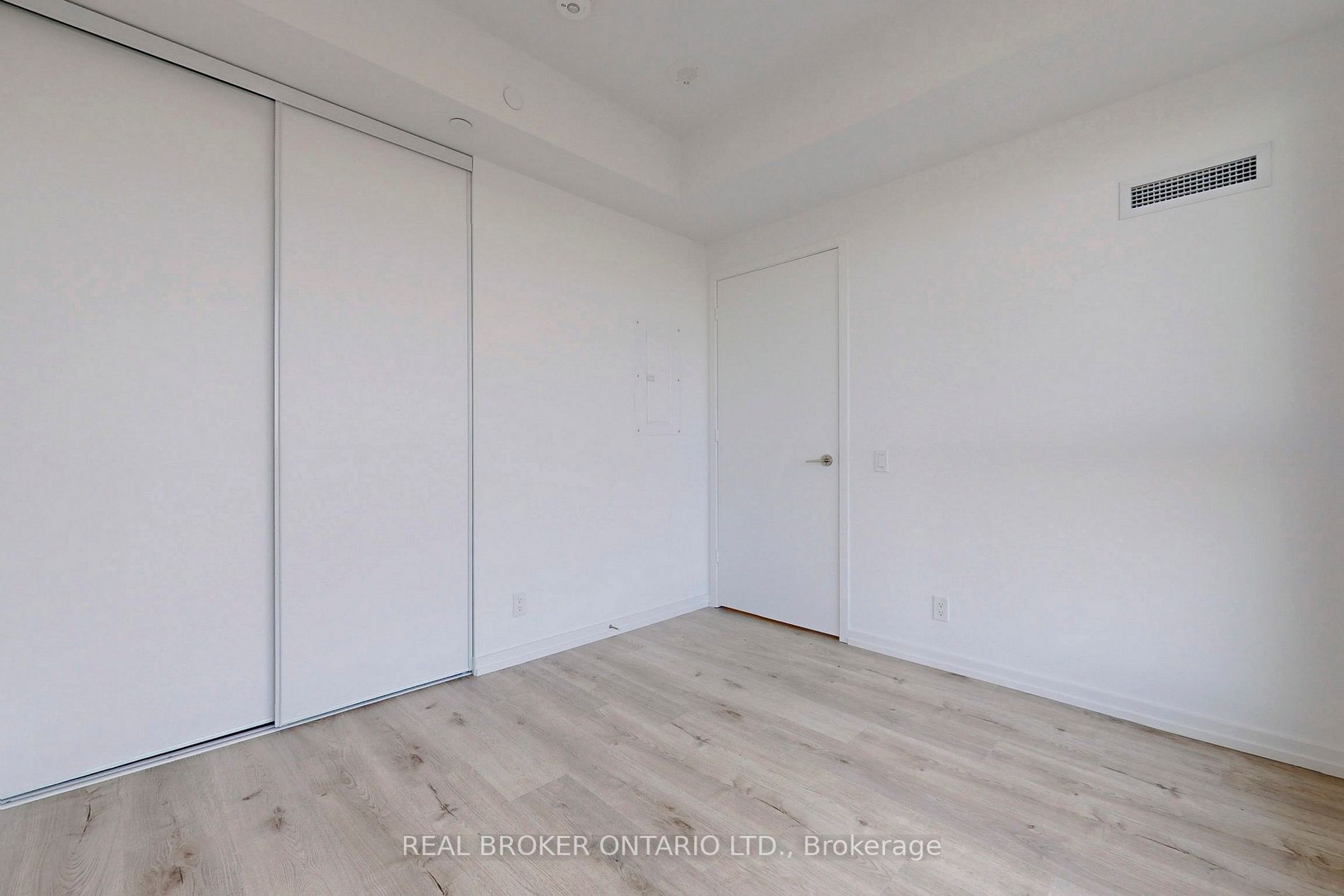 1000 Portage Pkwy, #3312
