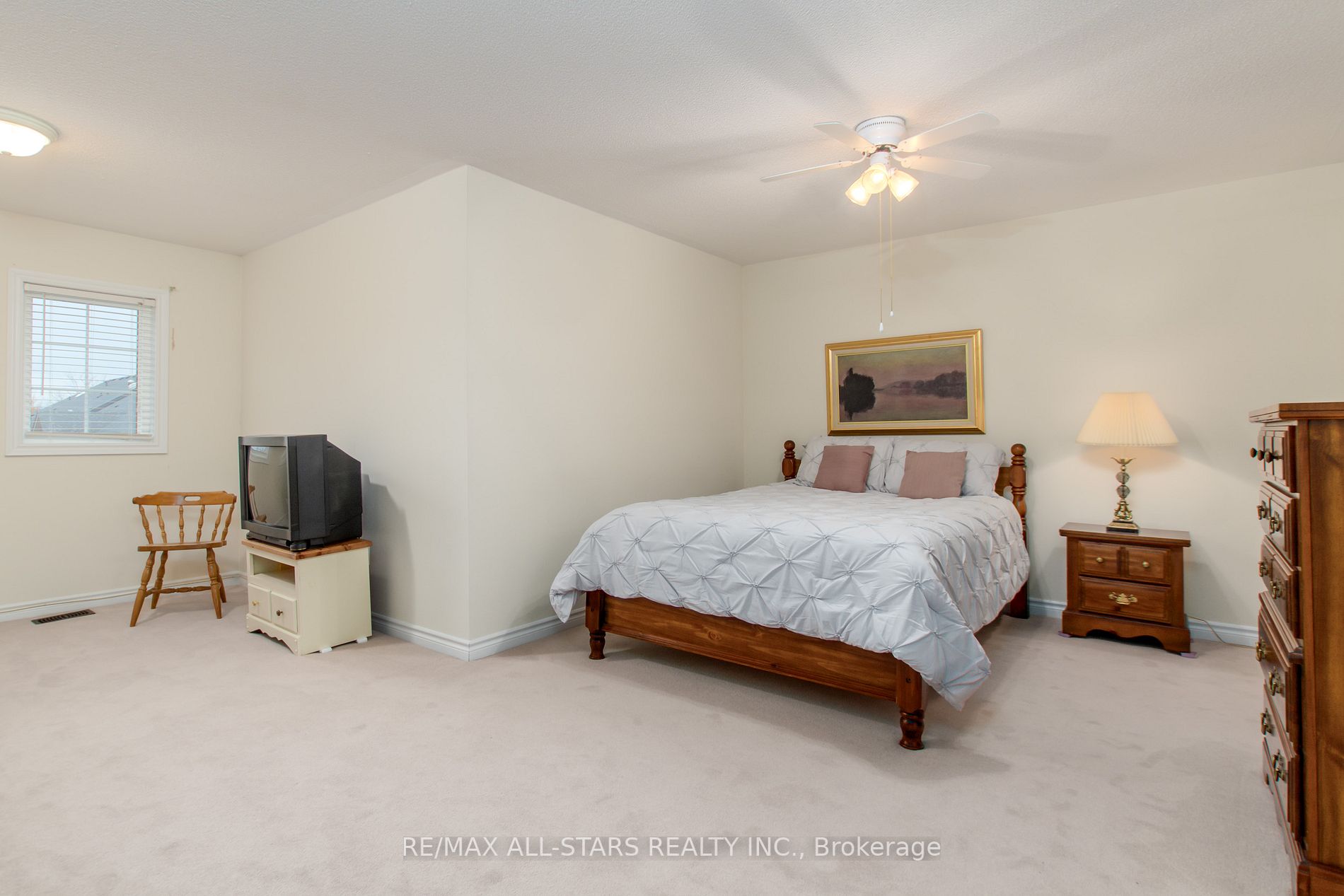 3 Sanctuary Way, #322