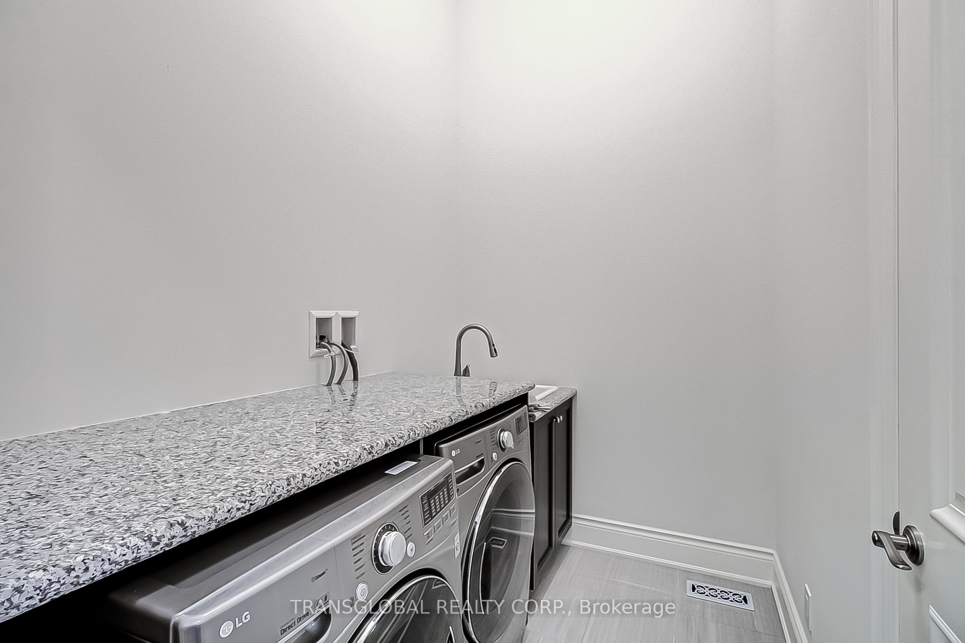 141 Annsleywood Crt