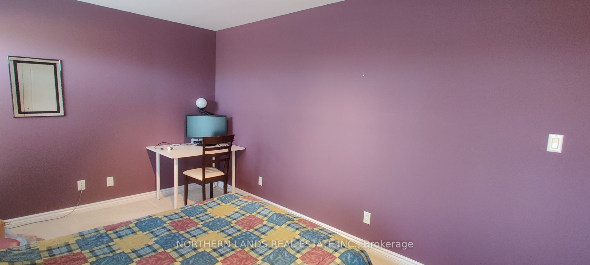 100 Simonston Blvd