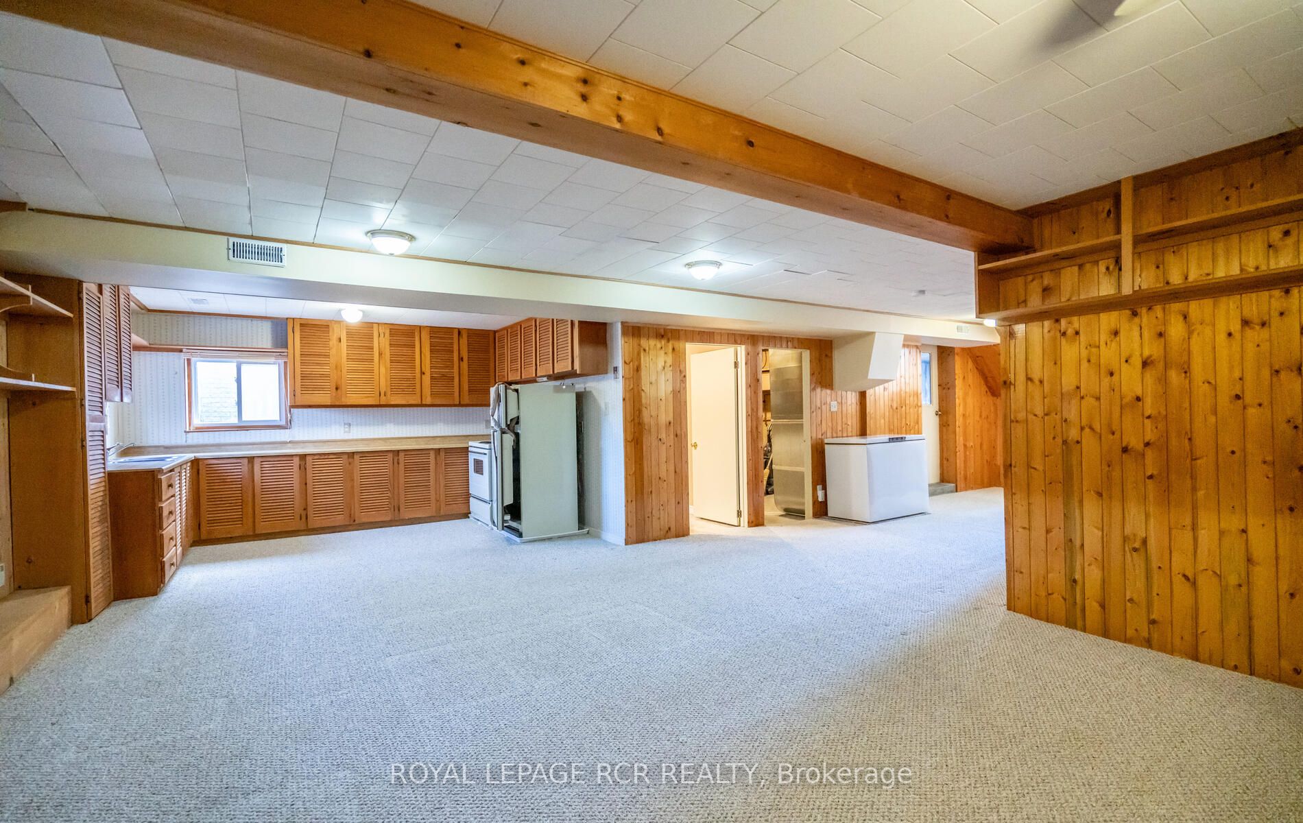 277 Currey Cres