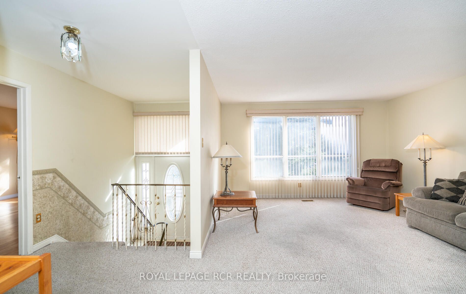 277 Currey Cres