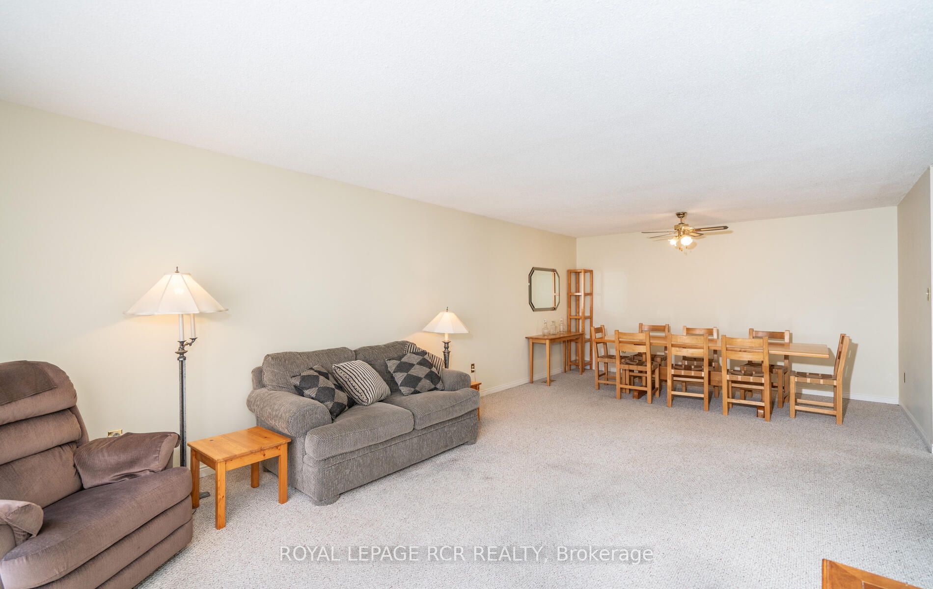 277 Currey Cres