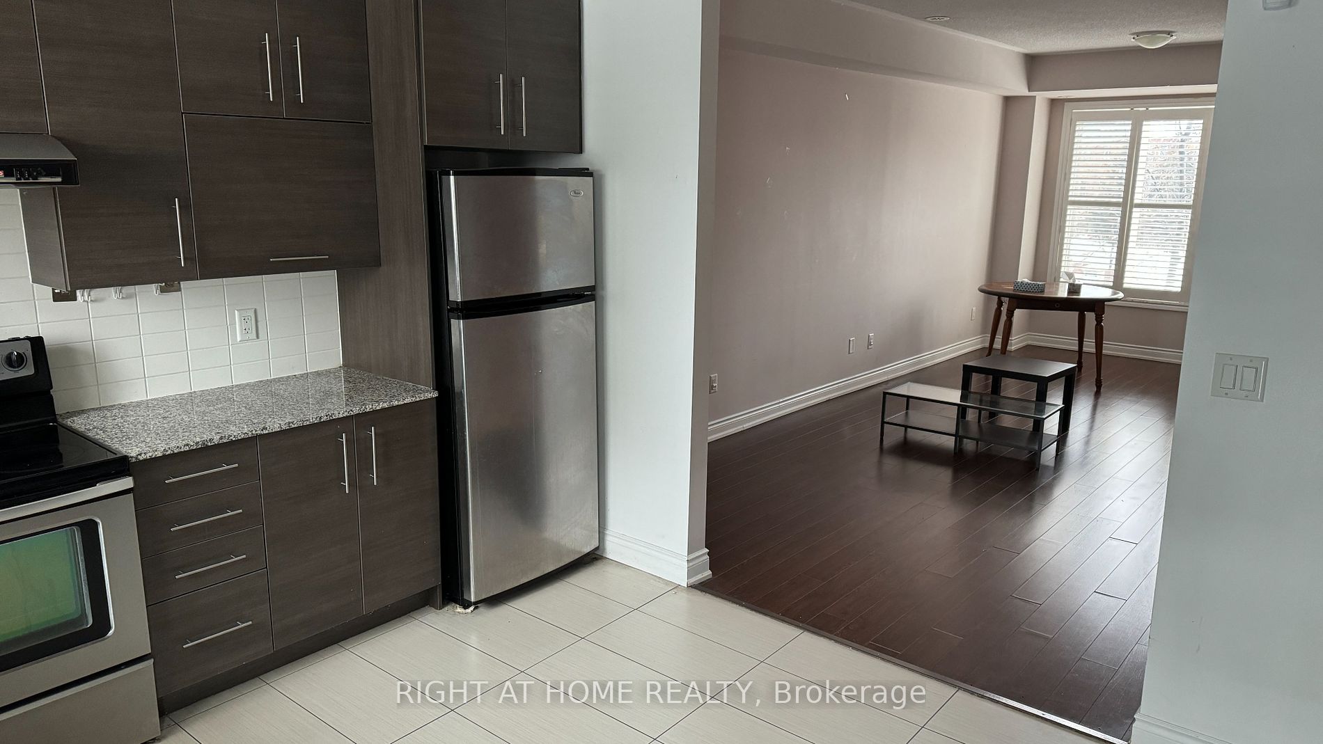 241 South Park Road, #Th13