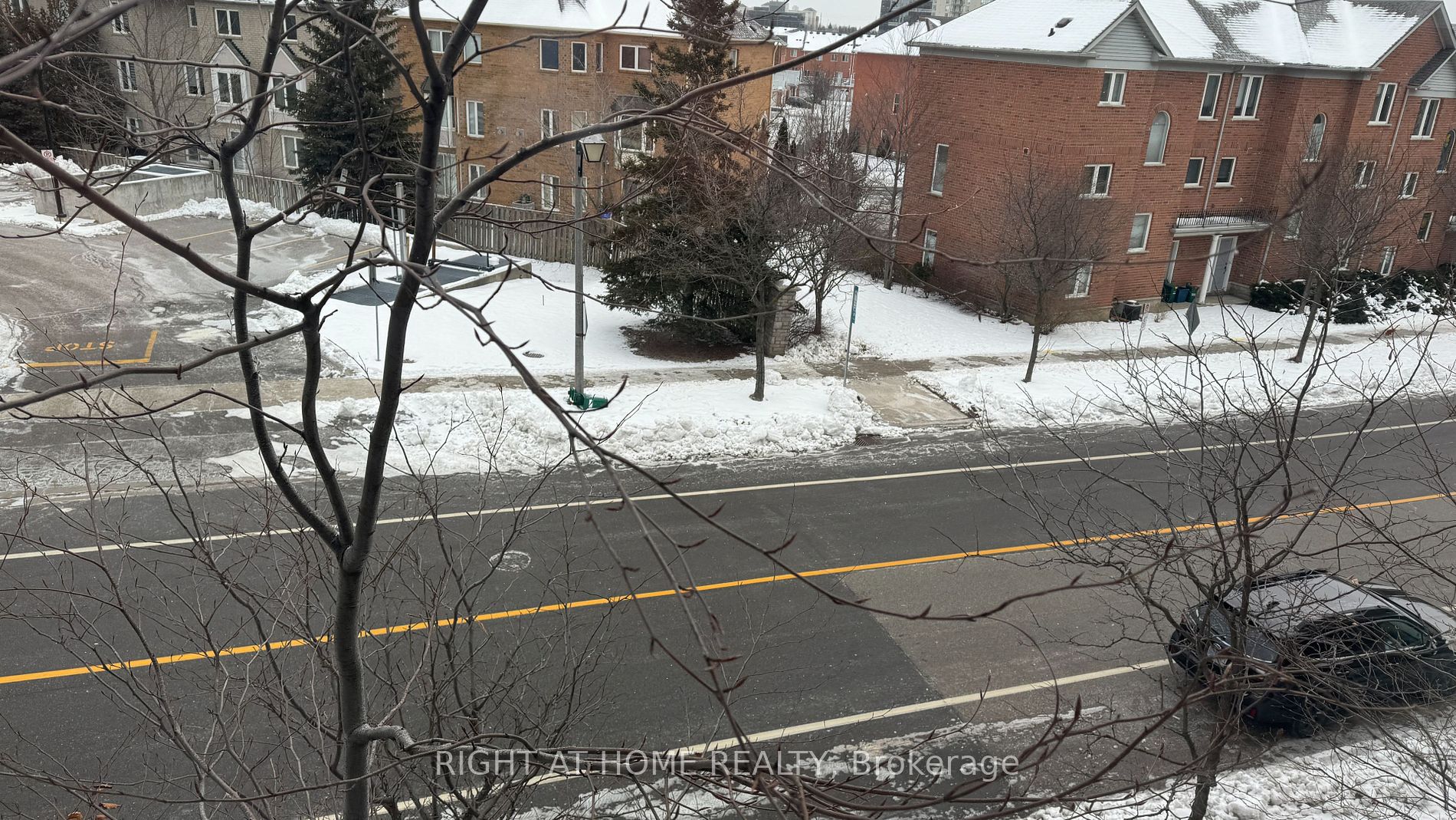 241 South Park Road, #Th13