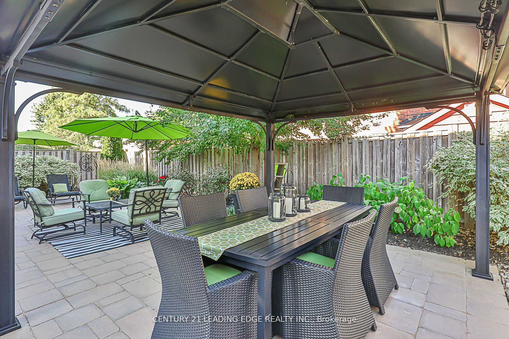 65 Hiram Johnson Rd