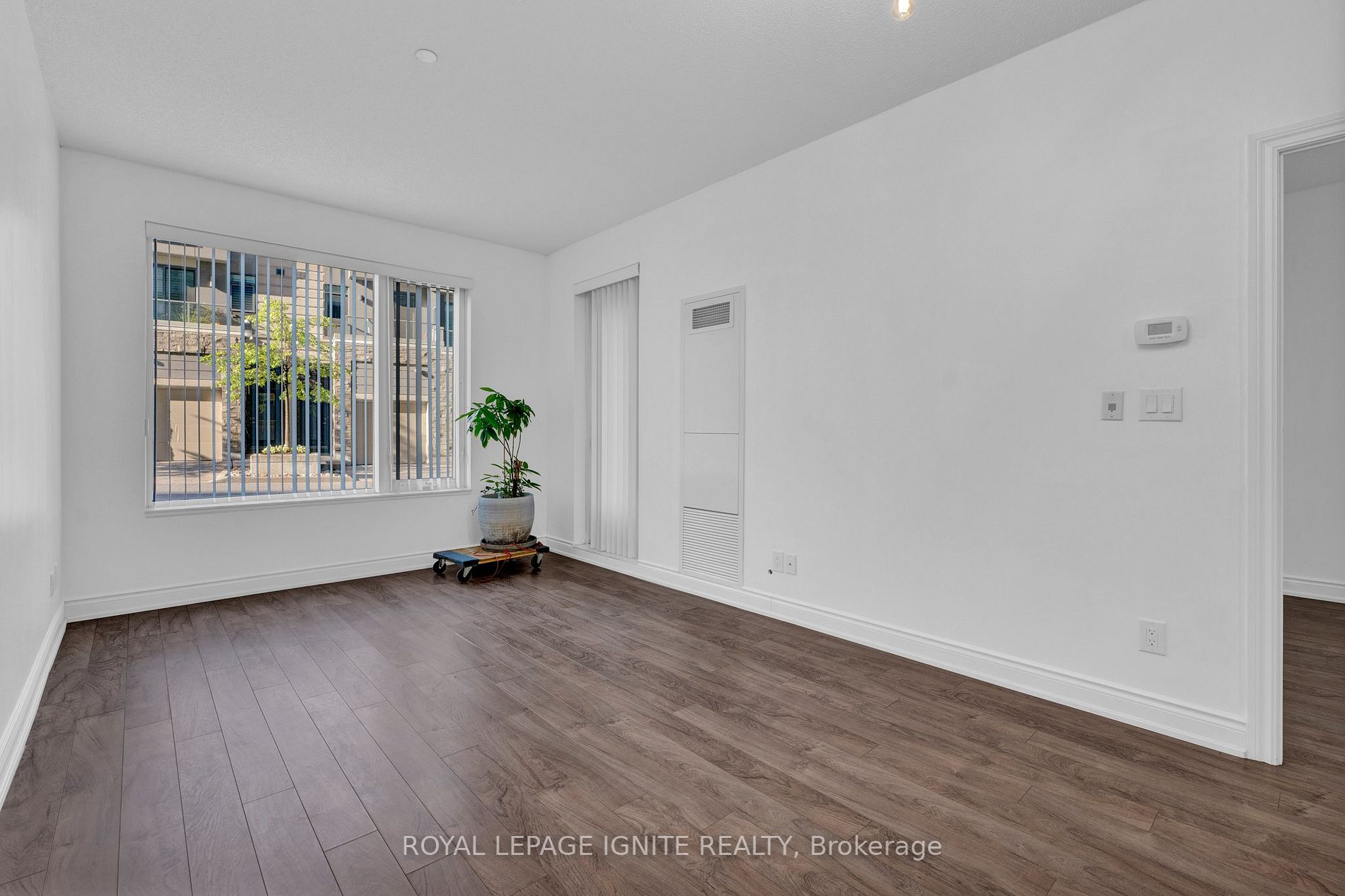277 South Park Rd, #102