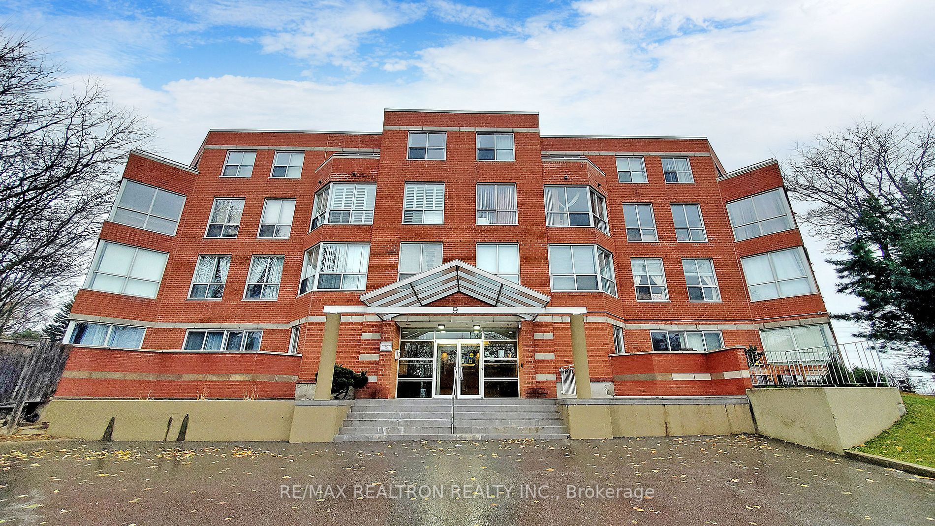 9 Chalmers Rd, #Ph4