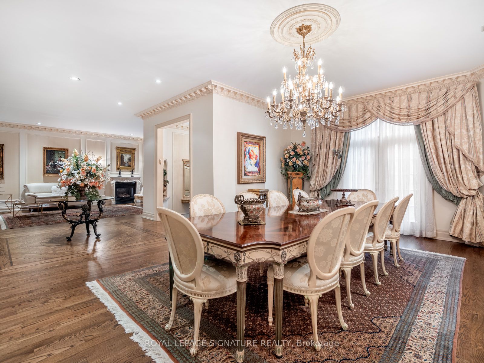 51 Renaissance Crt