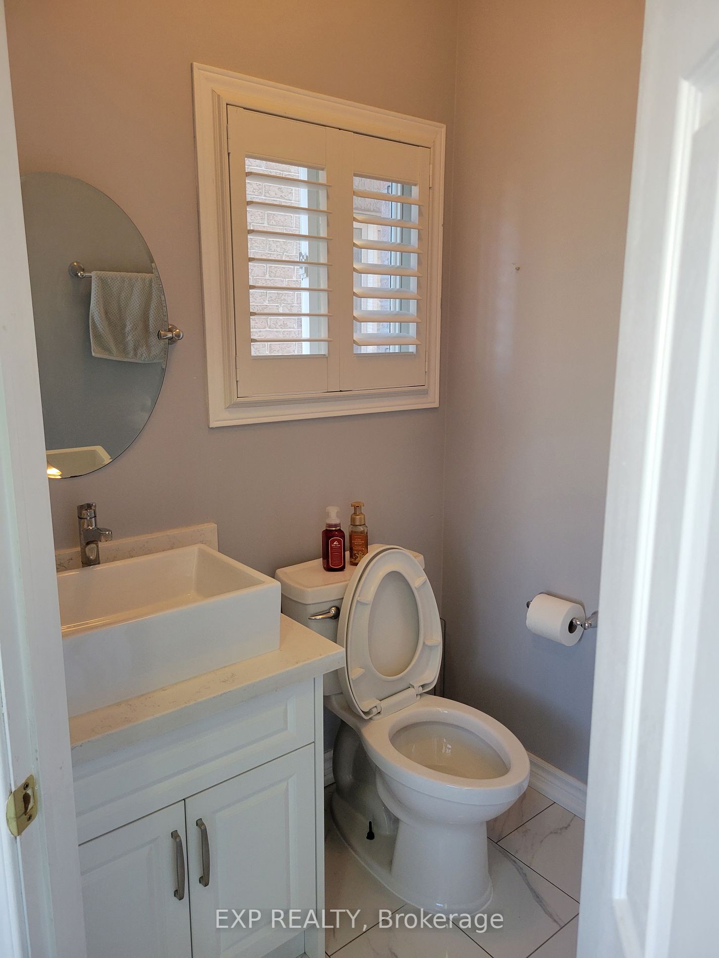 31 Shelbourne Dr N