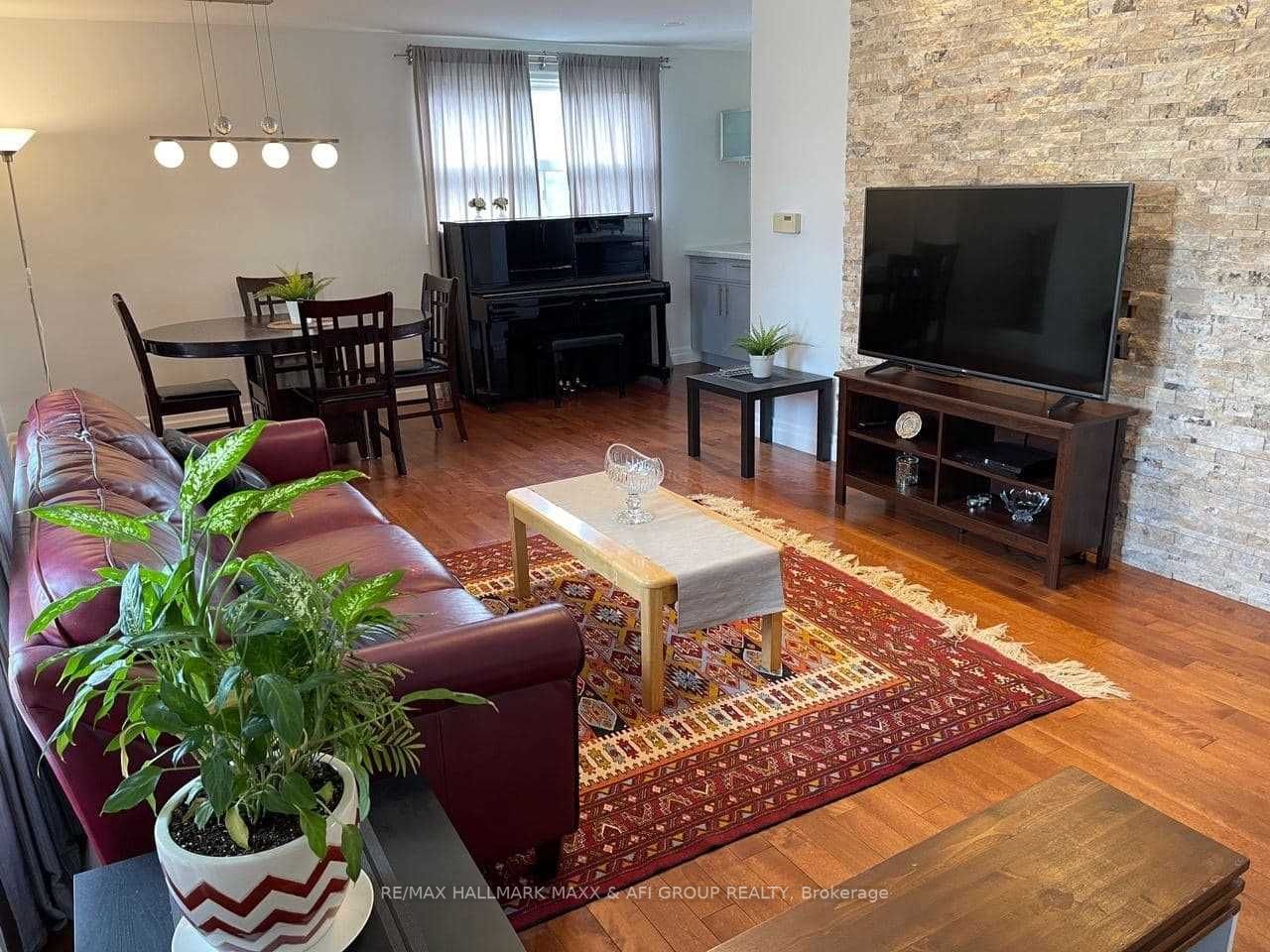 95 Cartier Cres, #Main