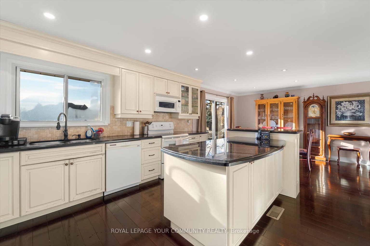 233 Bennet Dr