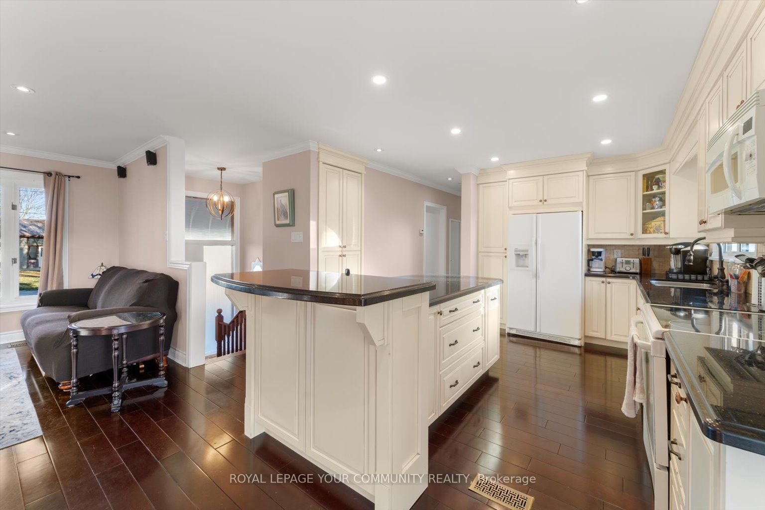 233 Bennet Dr